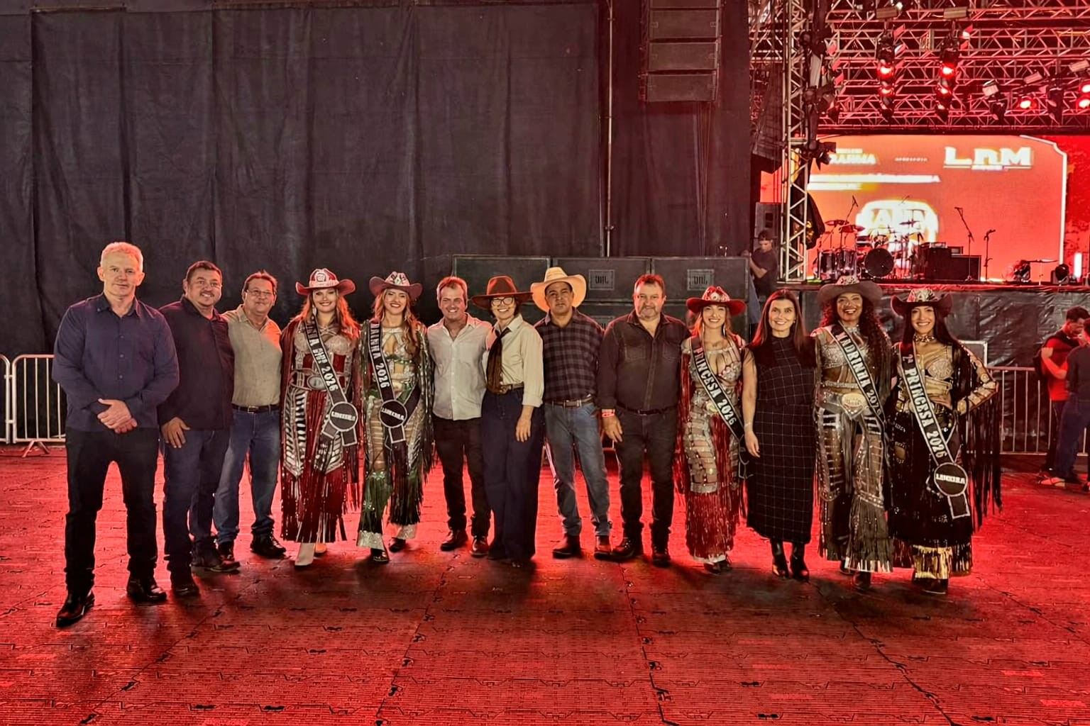 Vereadores de Cordeirópolis prestigiam abertura do Limeira Rodeo Music realizada no município