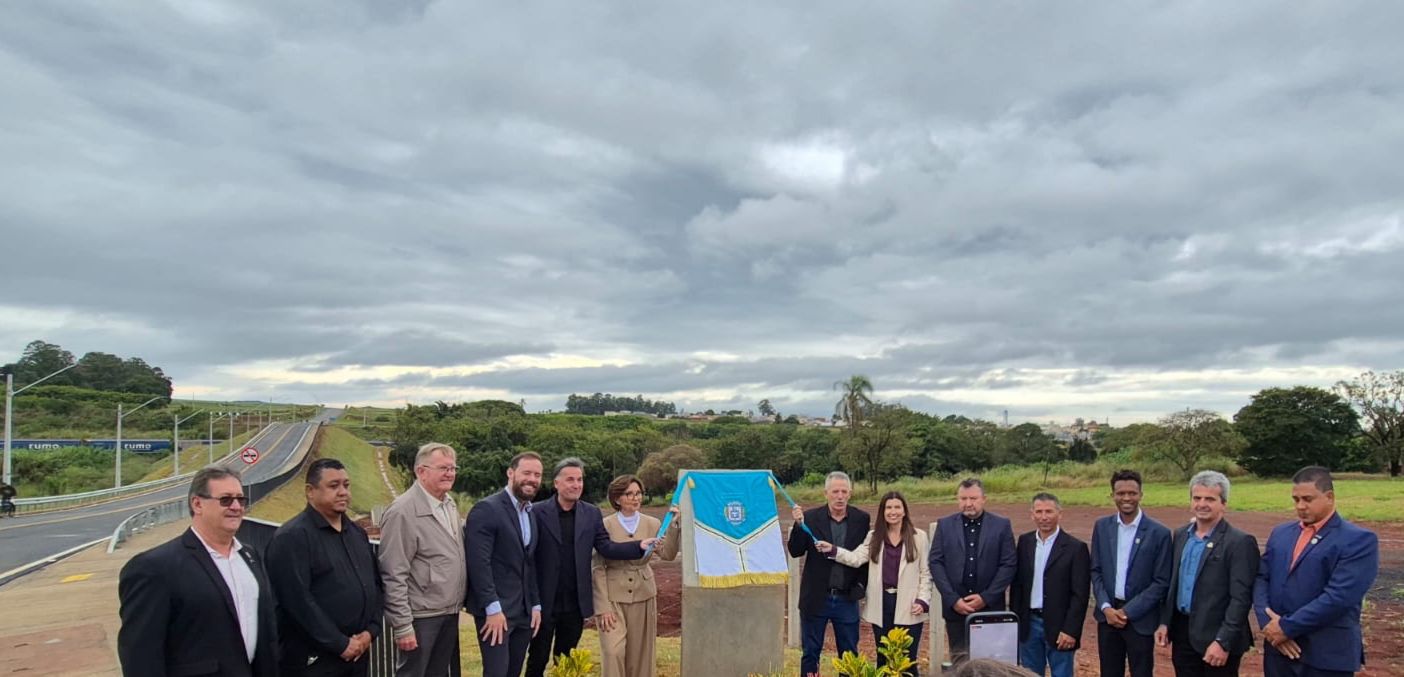 Vereadores prestigiam inauguração da primeira etapa do Anel Viário nos 78 anos da cidade