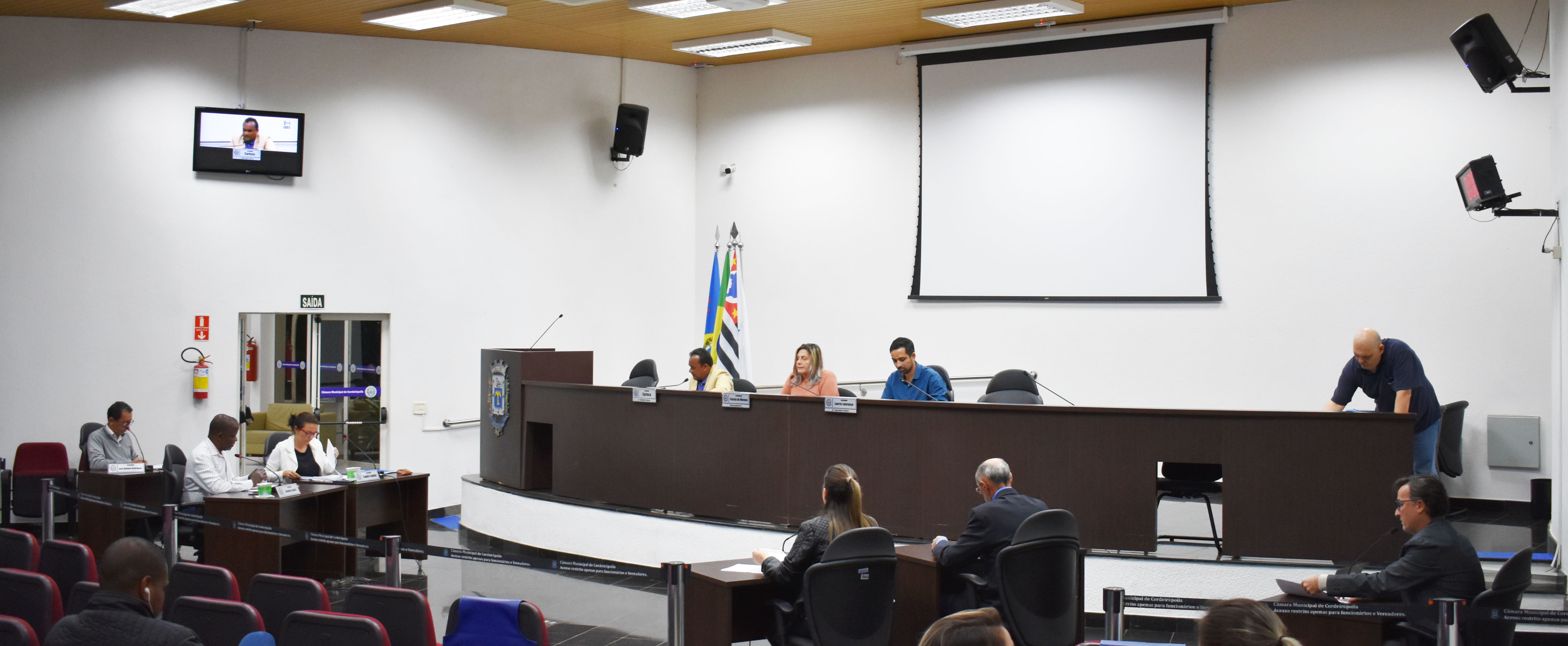 Imagem da notícia: Vereadores aprovam diretrizes e execução da LDO 2020