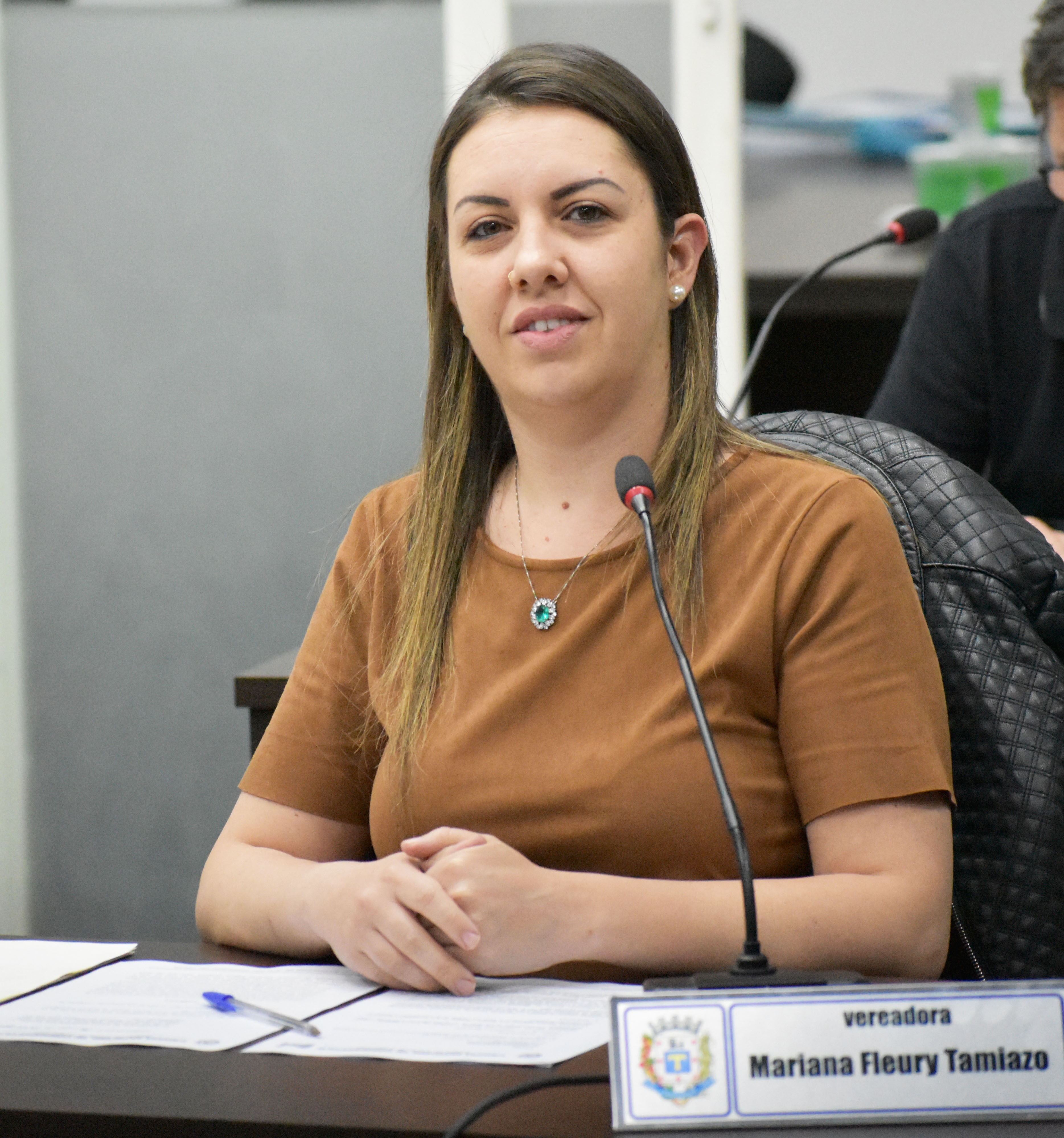 Imagem da notícia: Vereadora Mariana Fleury Tamiazo, denomina Lucas Henrique dos Santos, a rua do loteamento industrial