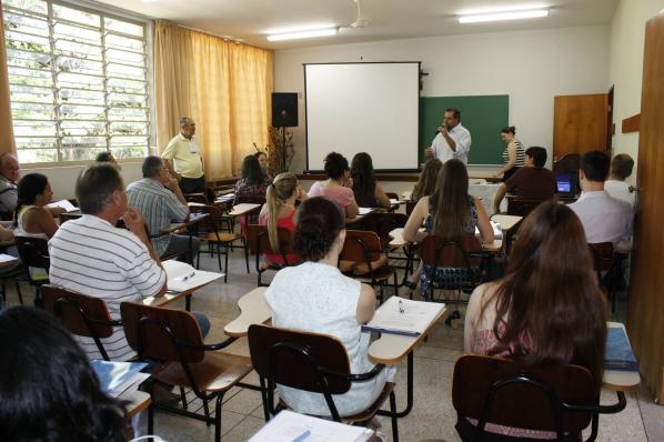 Imagem da notícia: Curso esclarece sobre processo legislativo