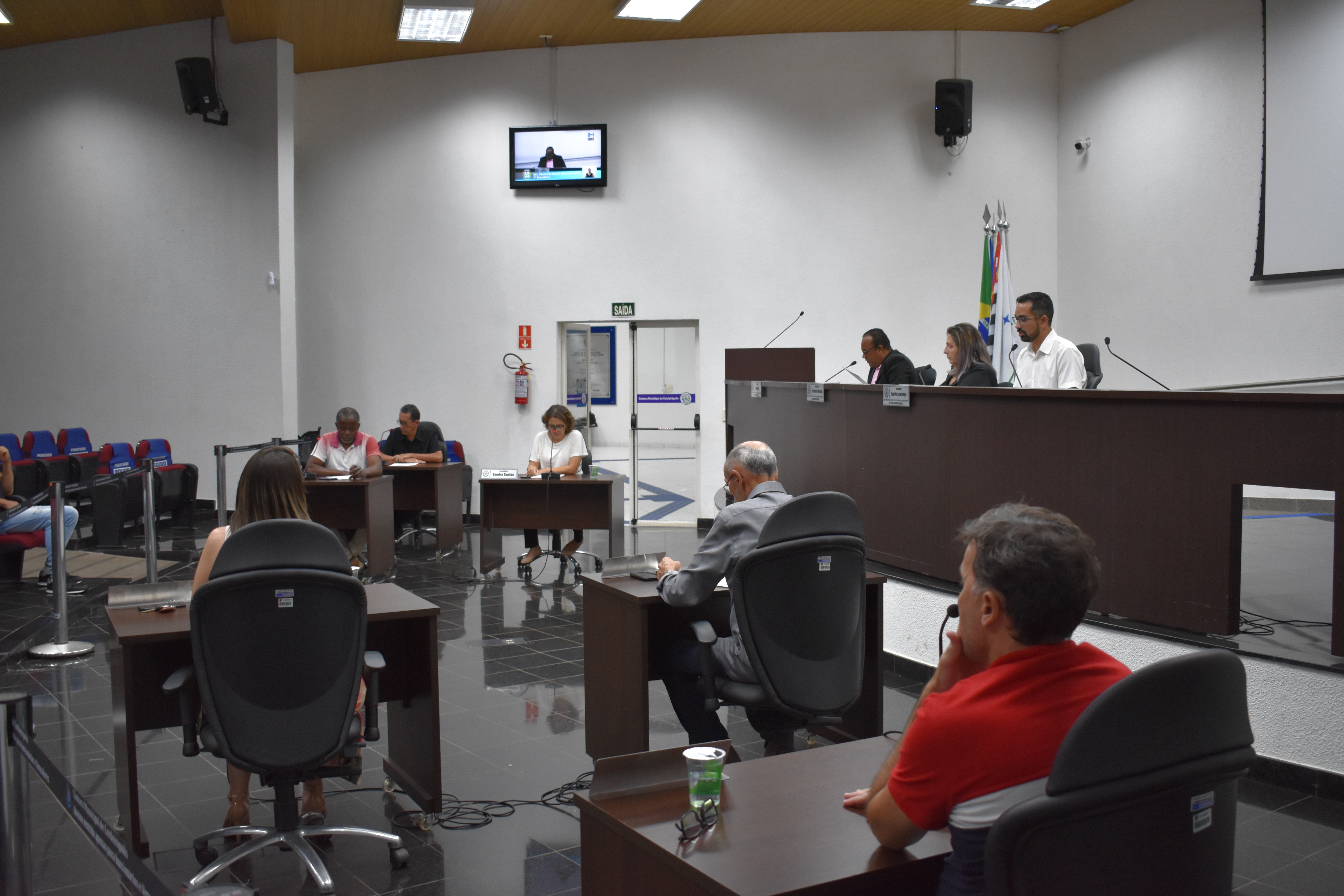 Imagem da notícia: Mudanças no plano de carreira do Magistério são aprovadas