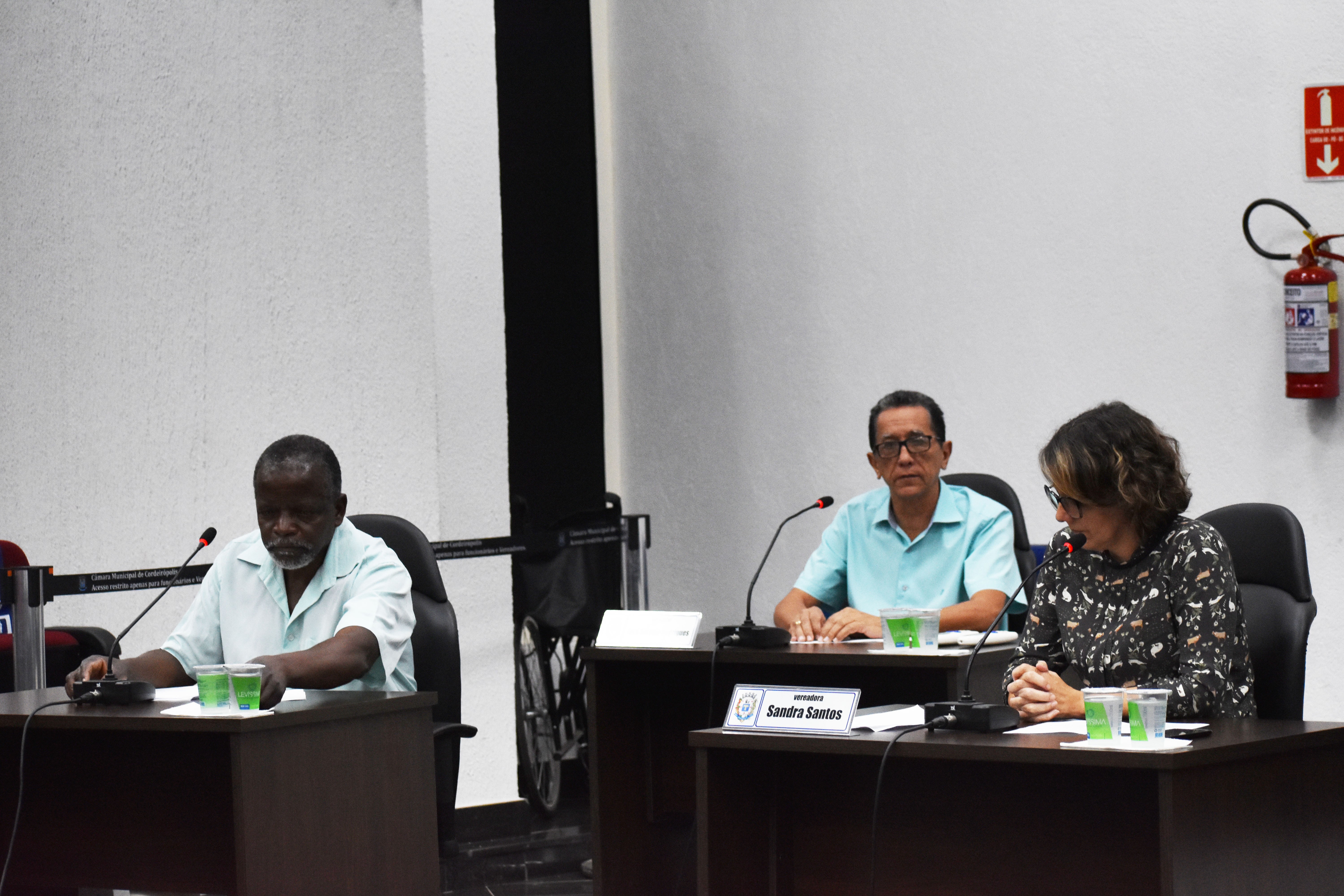 Imagem da notícia: Vereadores fazem requerimento à Secretaria de Justiça e Cidadania