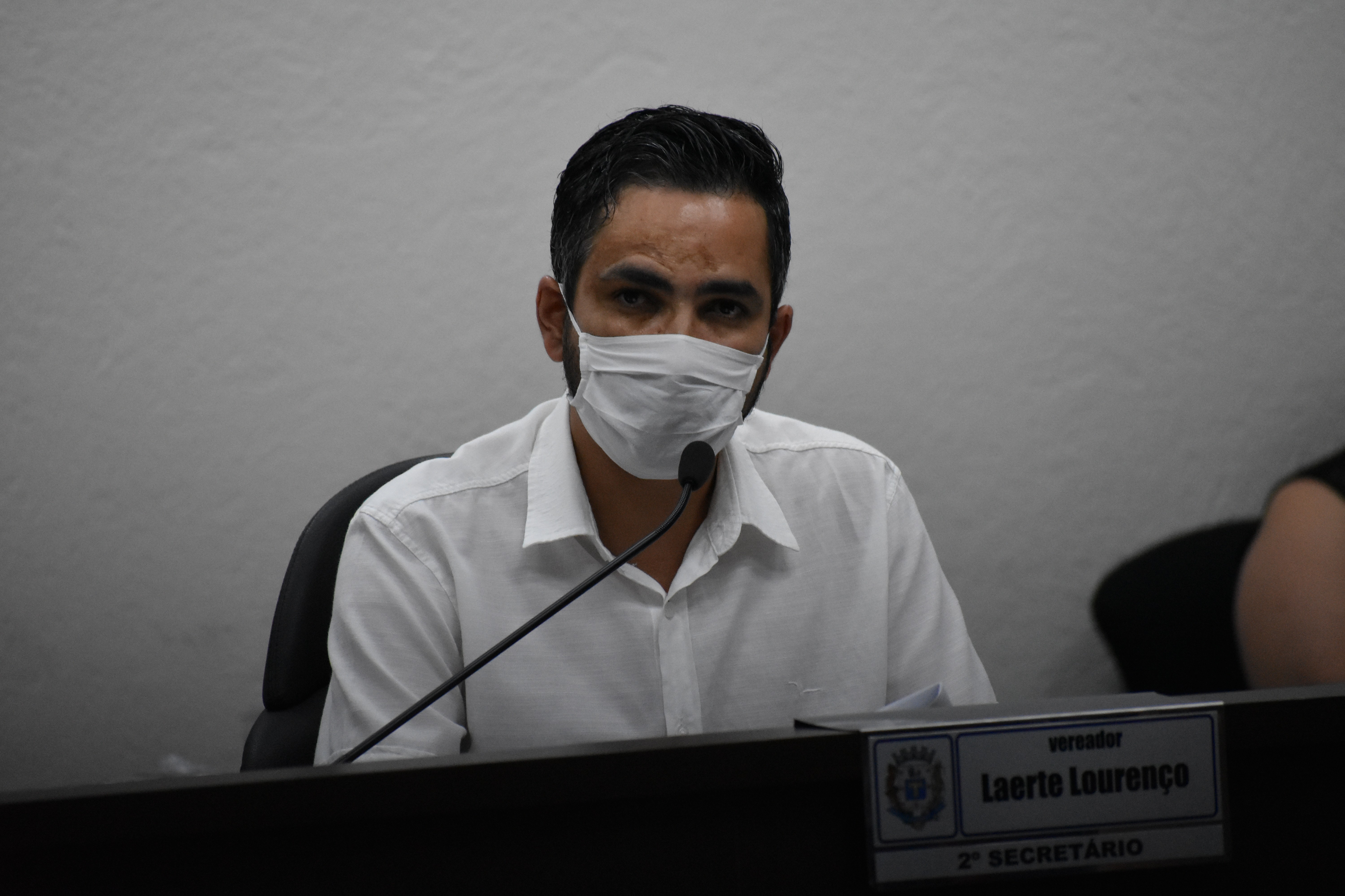 Imagem da notícia: Vereador Laerte requer informações de habite-se do condomínio Villagio Corte 