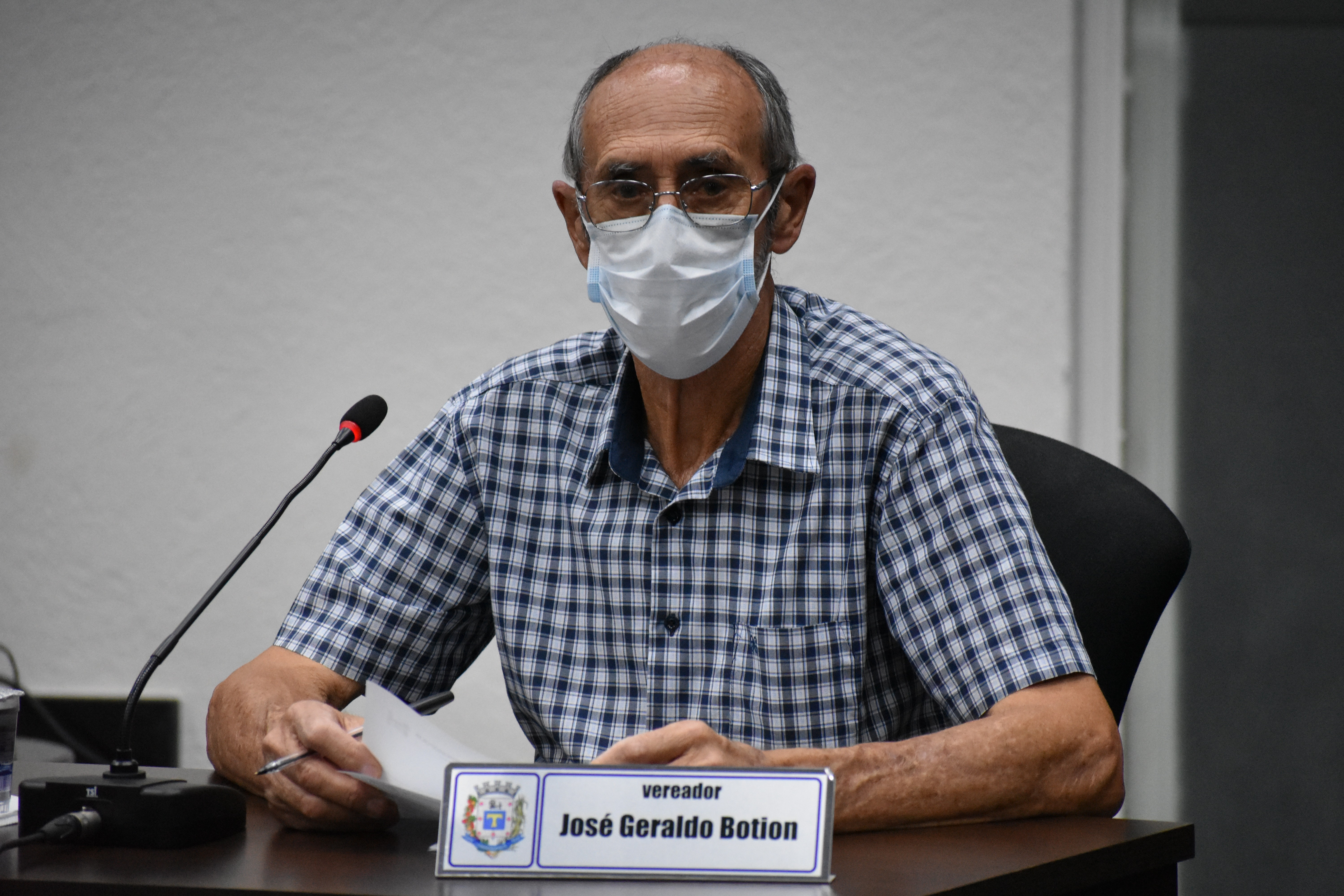 Imagem da notícia: Vereador Botion requer informações do término da rede de água em Cascalho