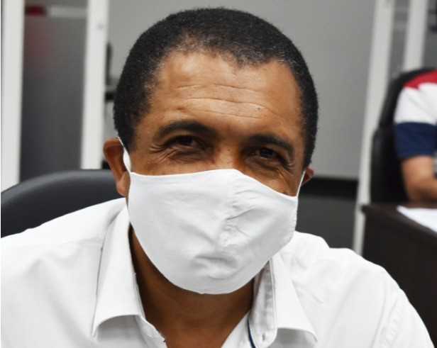 Imagem da notícia: Vereador Sérgio Balthazar pede informações sobre hospital e altos índices de dengue no Planalto