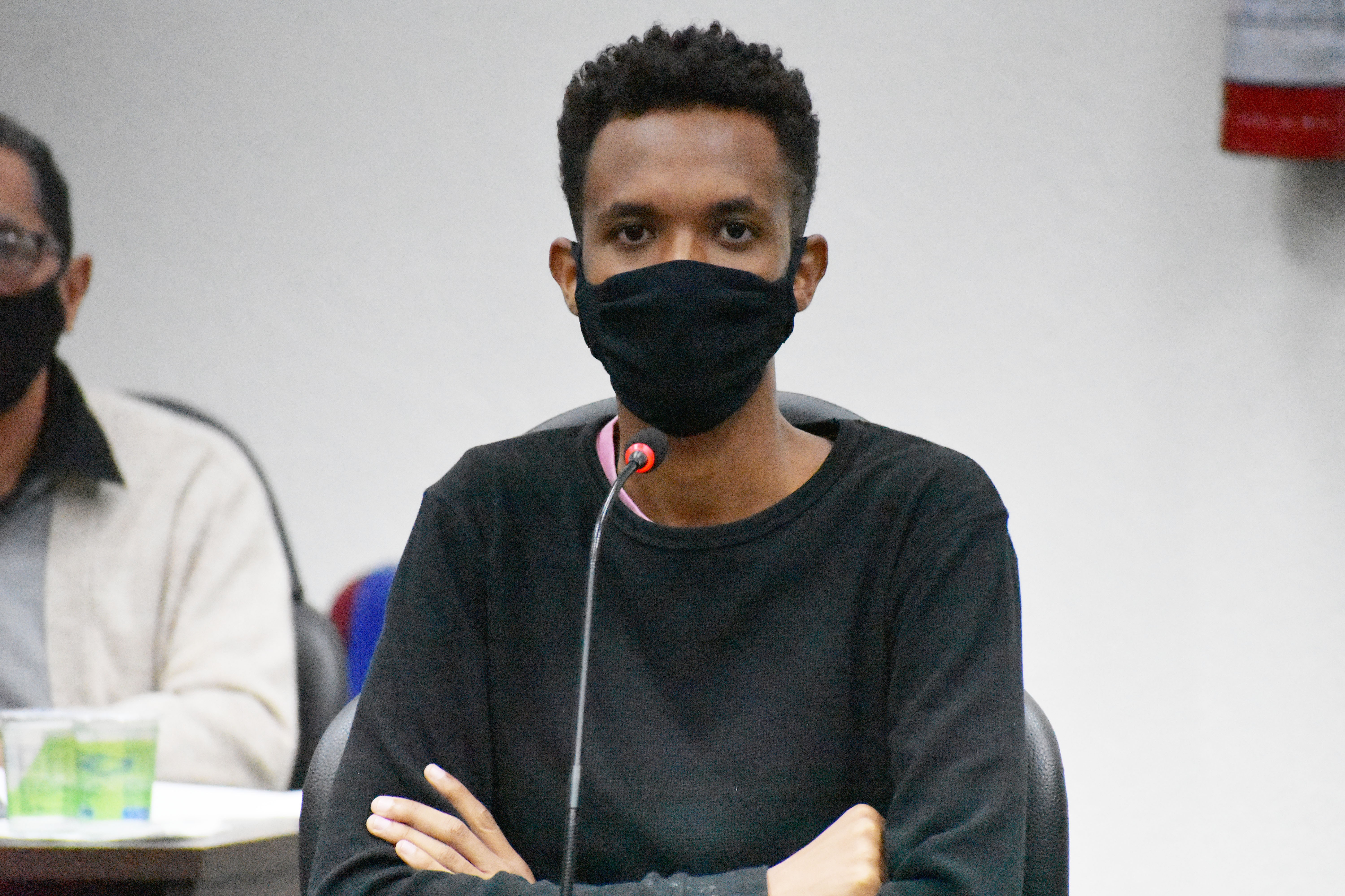 Imagem da notícia: Estrada municipal recebe denominação de  Tereza de Guiste Rosana