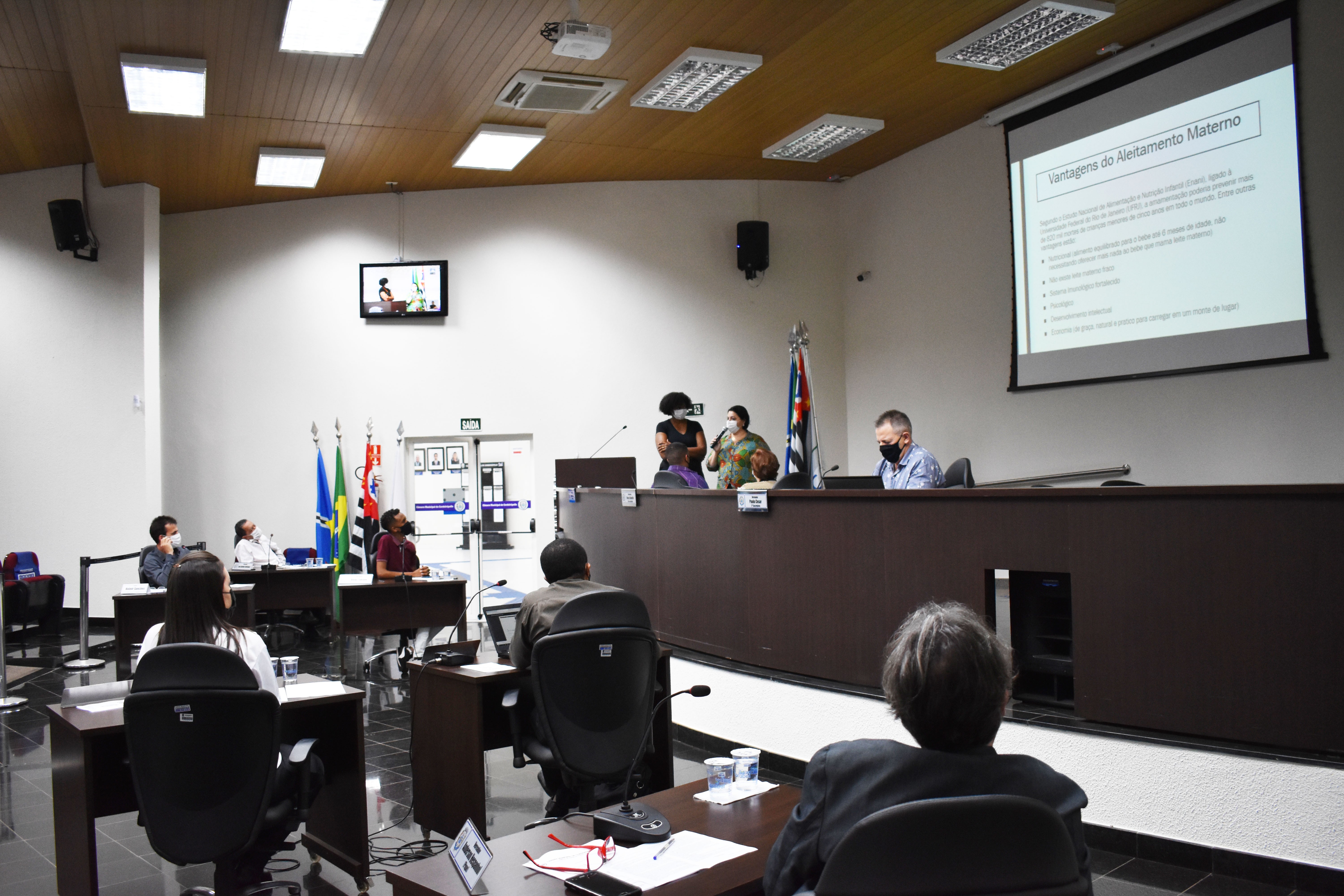 Imagem da notícia: Vereadores apresentam indicações de melhorias em diversos bairros 