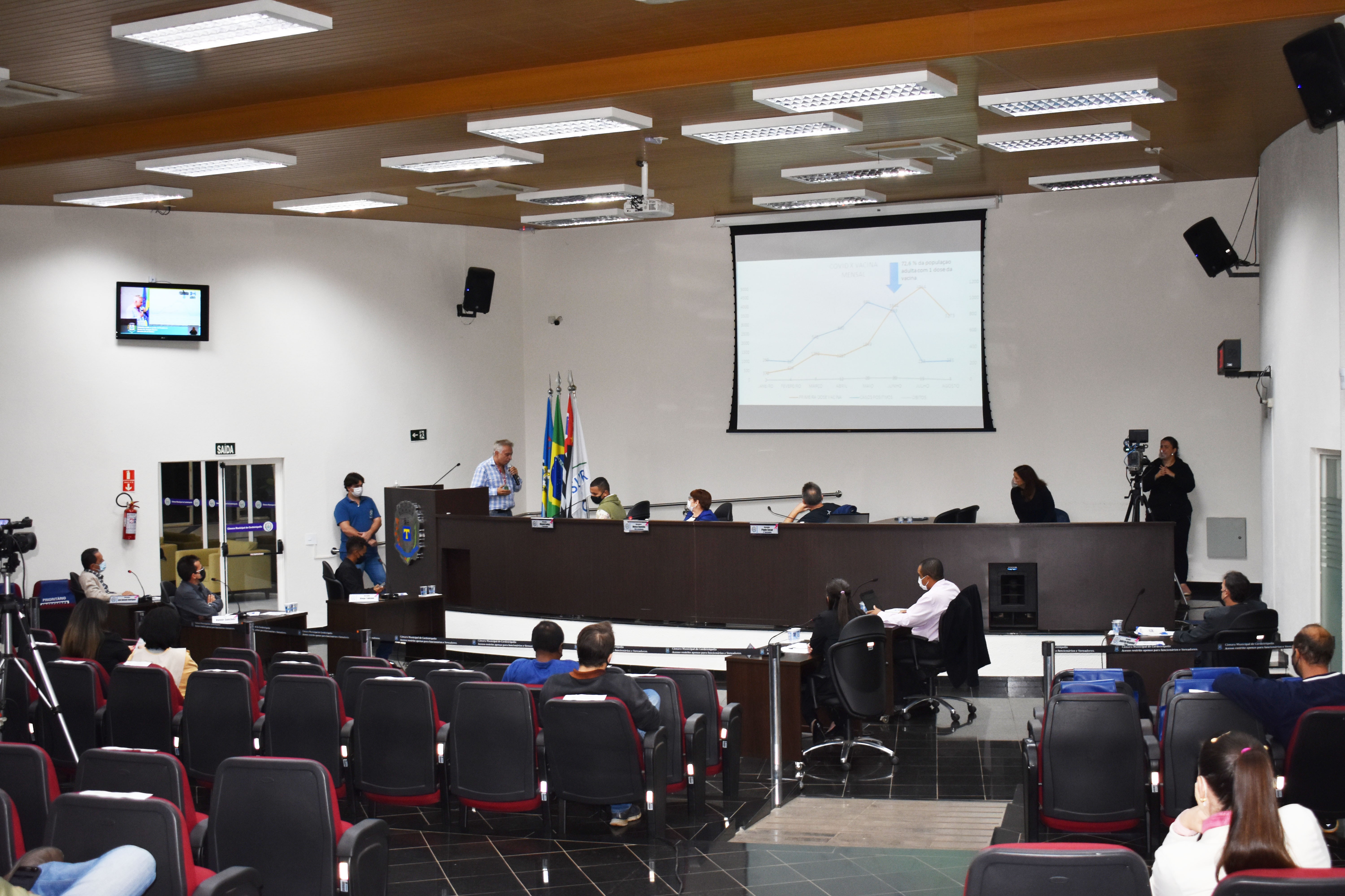 Imagem da notícia: Restauração de parque infantil está entre os pedidos de indicações dos vereadores