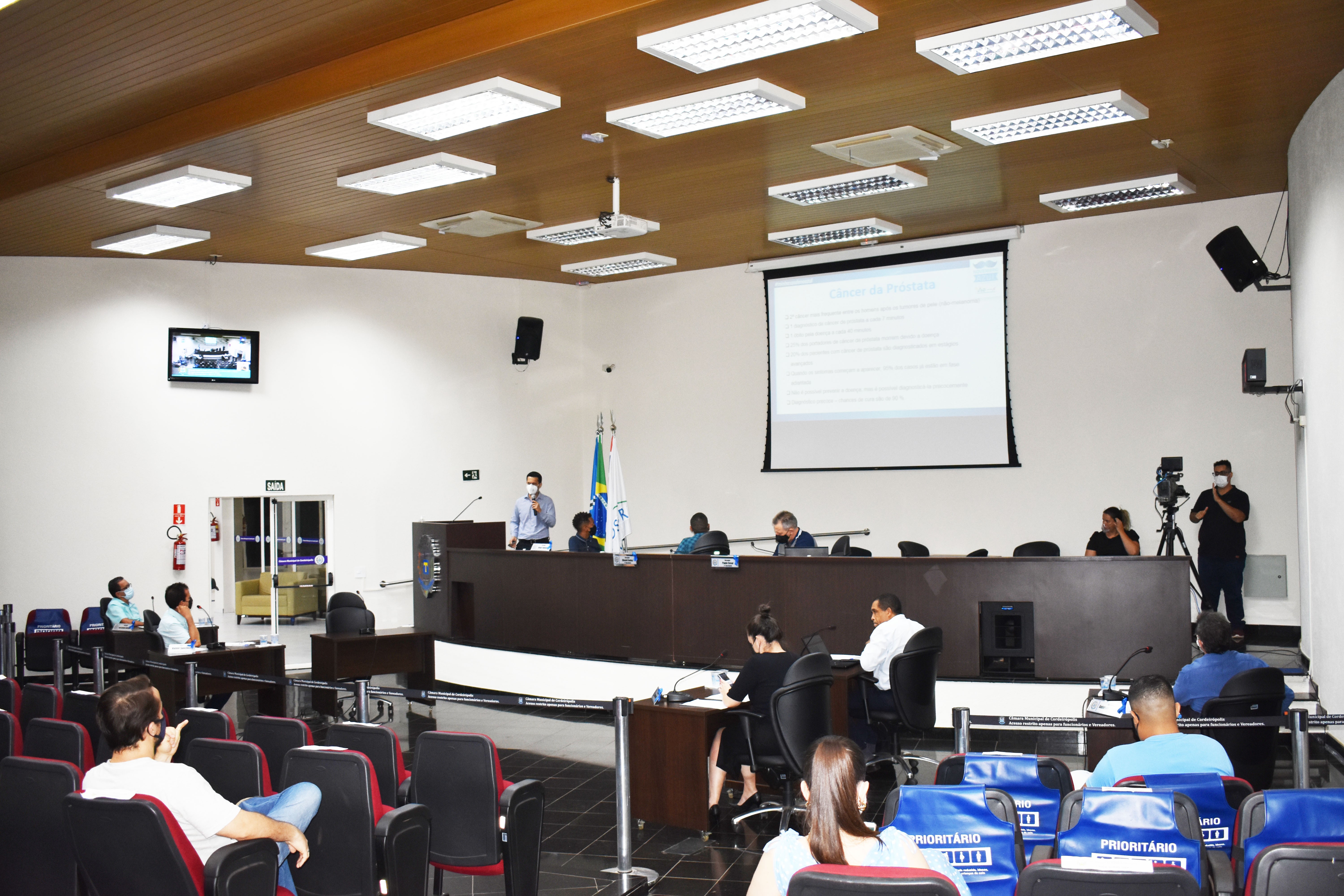 Imagem da notícia: Inserção de bueiros inteligentes está entre os pedidos dos vereadores 