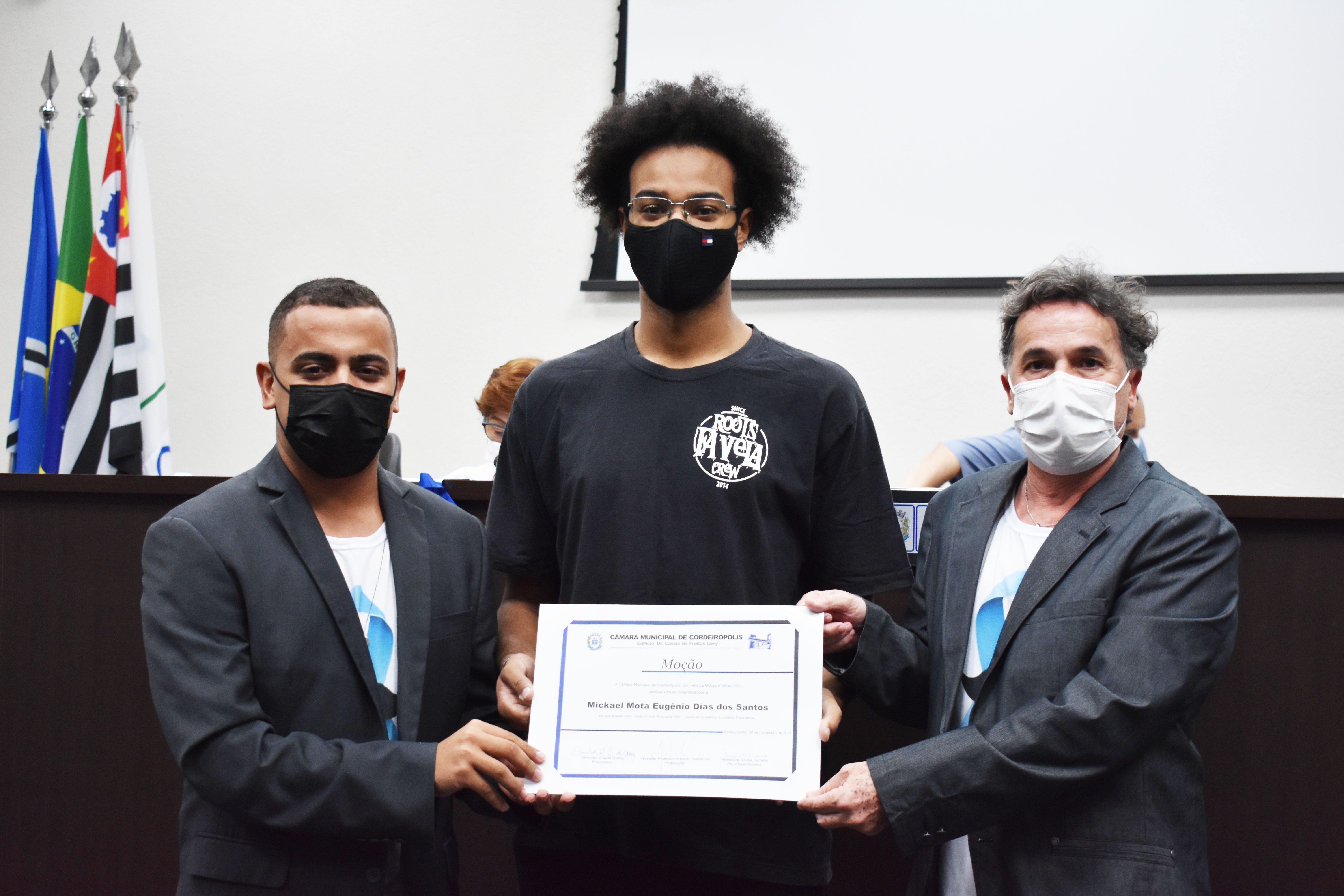 Imagem da notícia: Vereadores Anderson e Dhavid fazem Moção de Congratulações à atleta