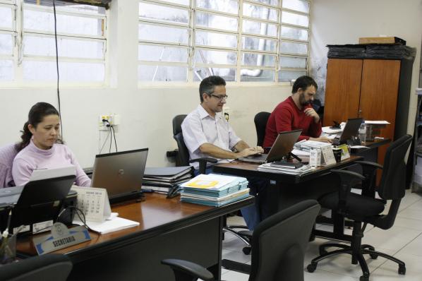 Imagem da notícia:  Amanhã, Câmara encerra expediente às 15h