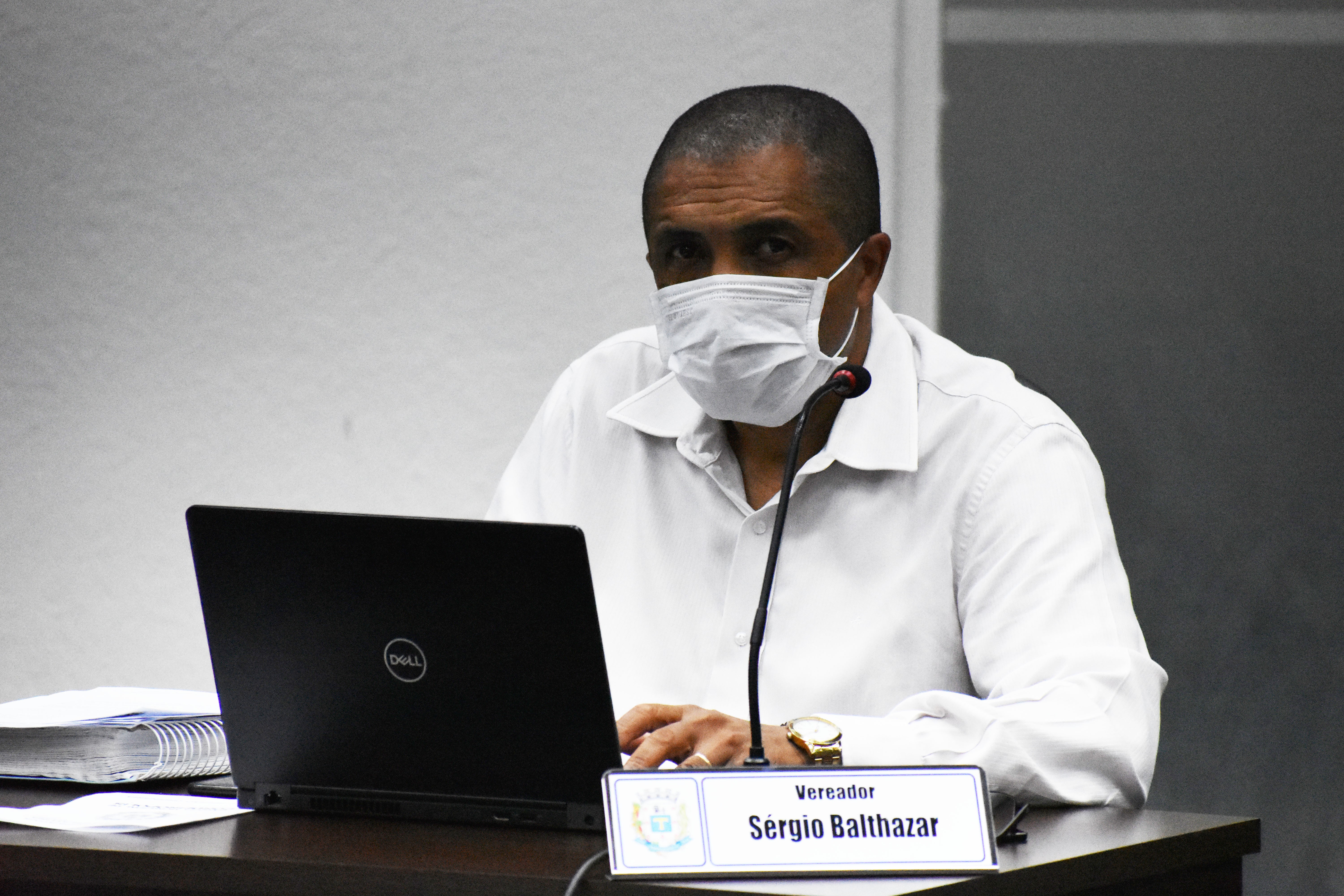 Imagem da notícia: Vereador Sérgio Balthazar faz Moção de Congratulações ao secretário de Serviços Públicos