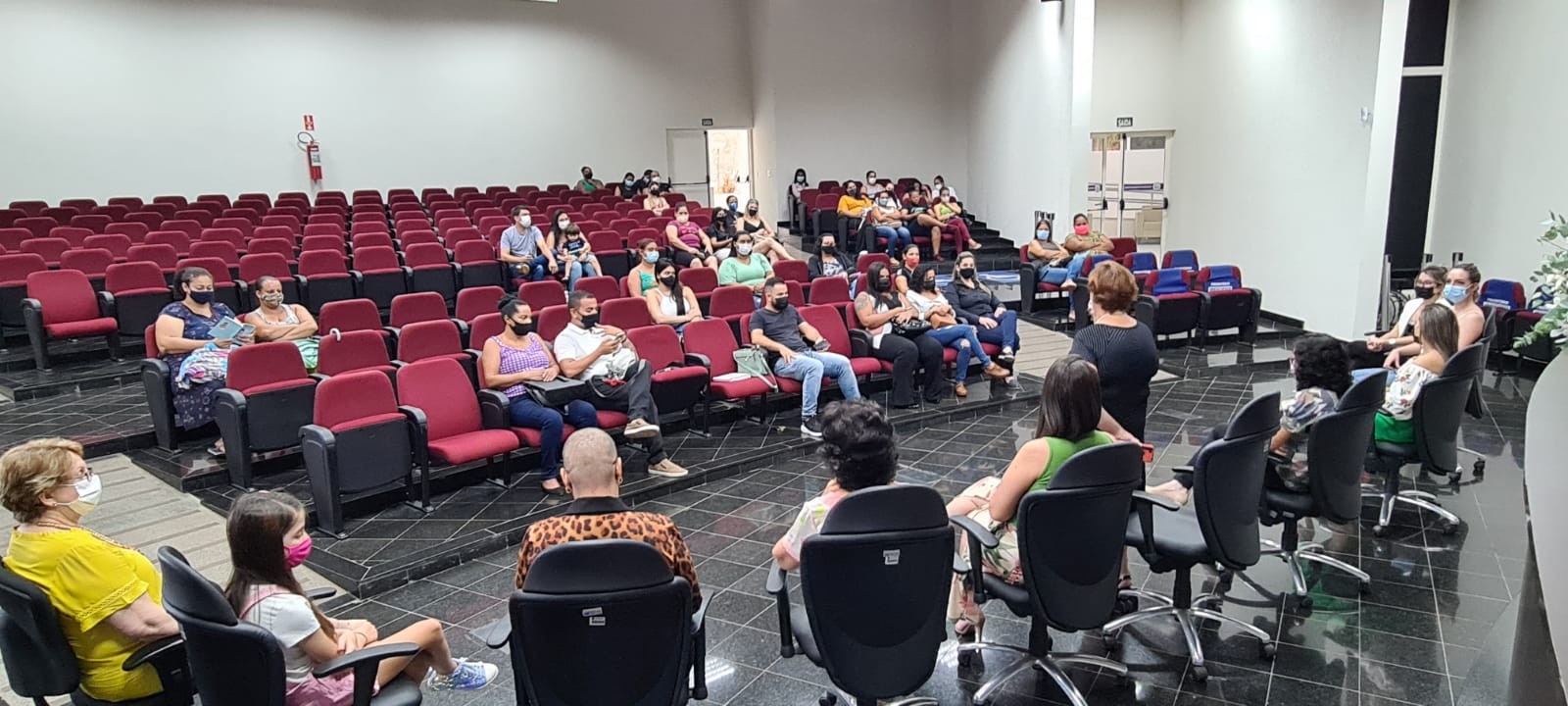 Imagem da notícia: Inicia na Câmara, programação especial em homenagem às mulheres