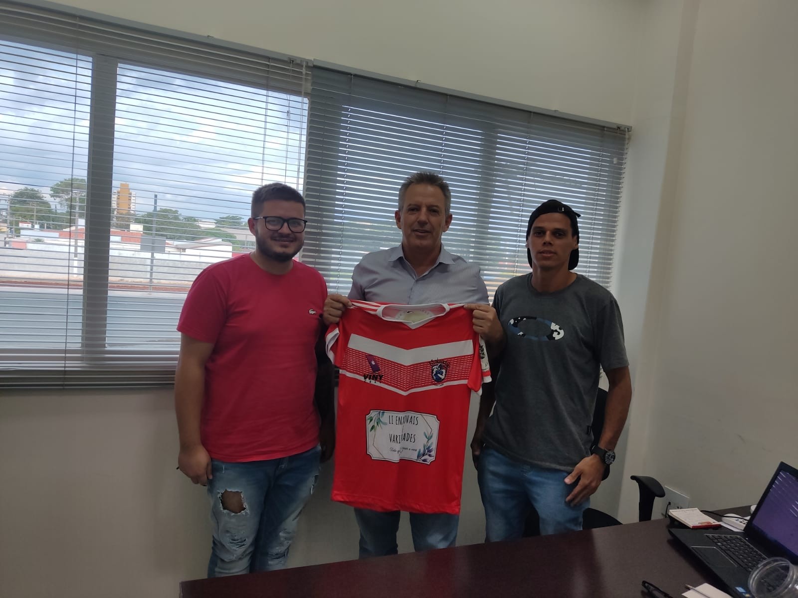 Imagem da notícia: Vereador Paulo recebe a diretoria do Malvadão FC