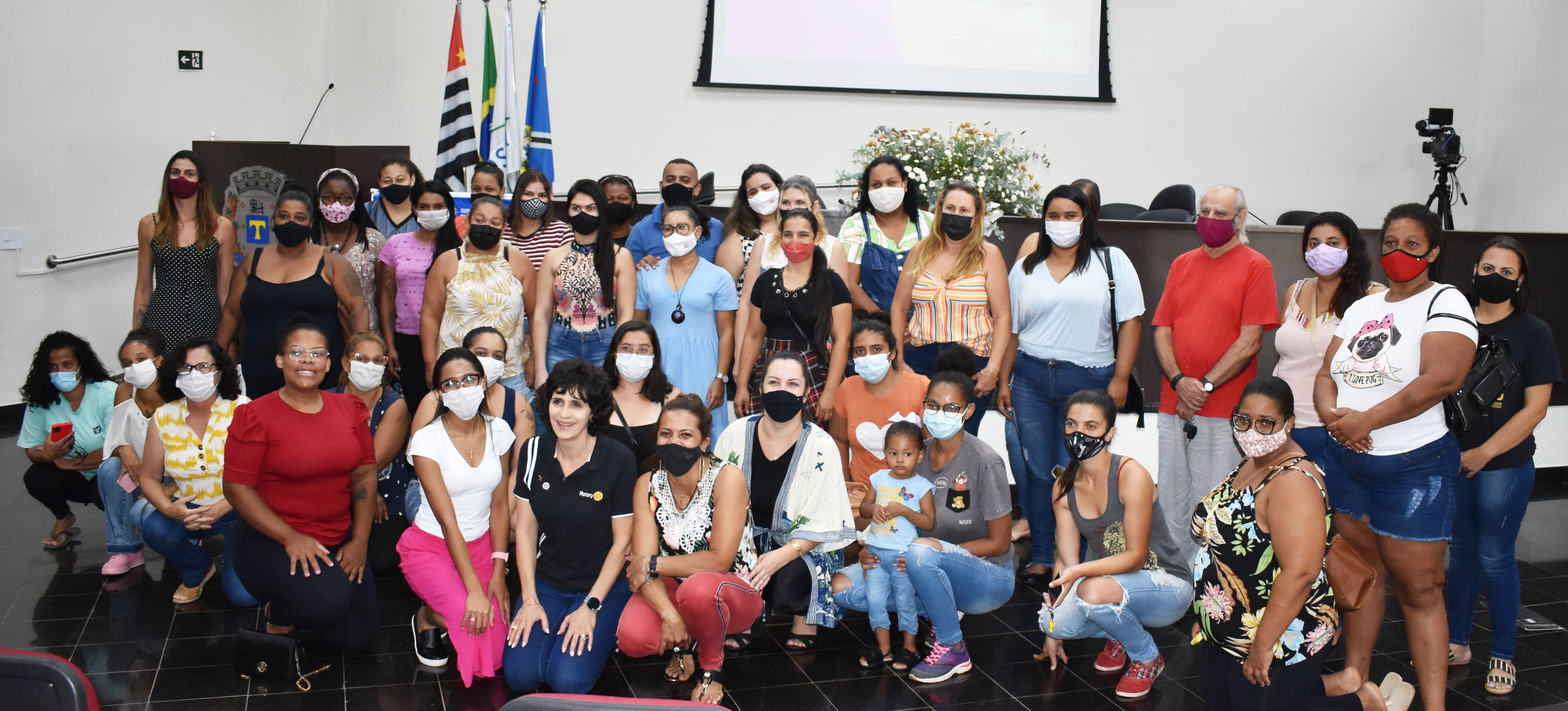 Imagem da notícia: "Empoderamento de  Meninas" foi tema do quarto encontro em especial às mulheres