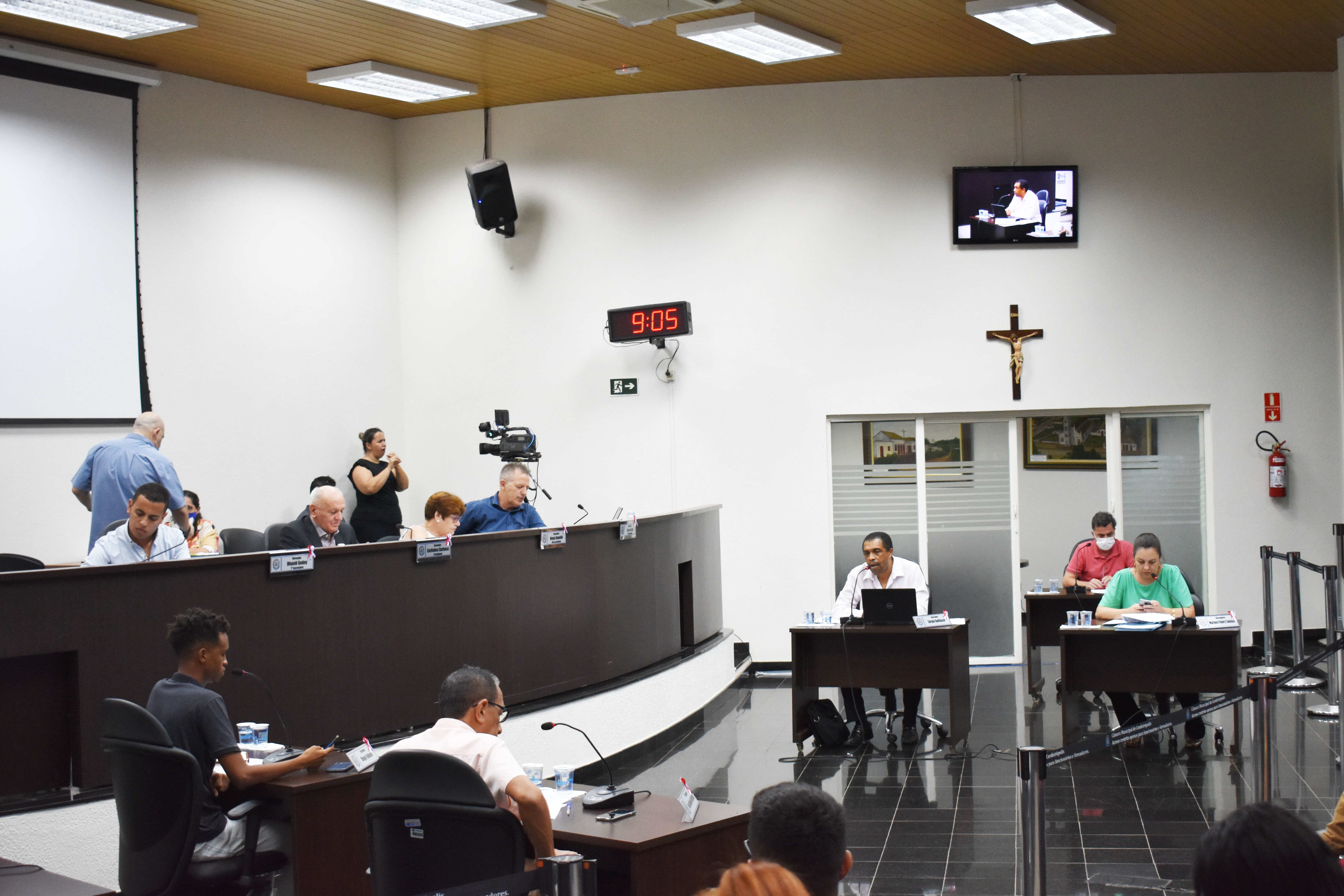 Imagem da notícia: Câmara aprova convênio entre Prefeitura e DER 