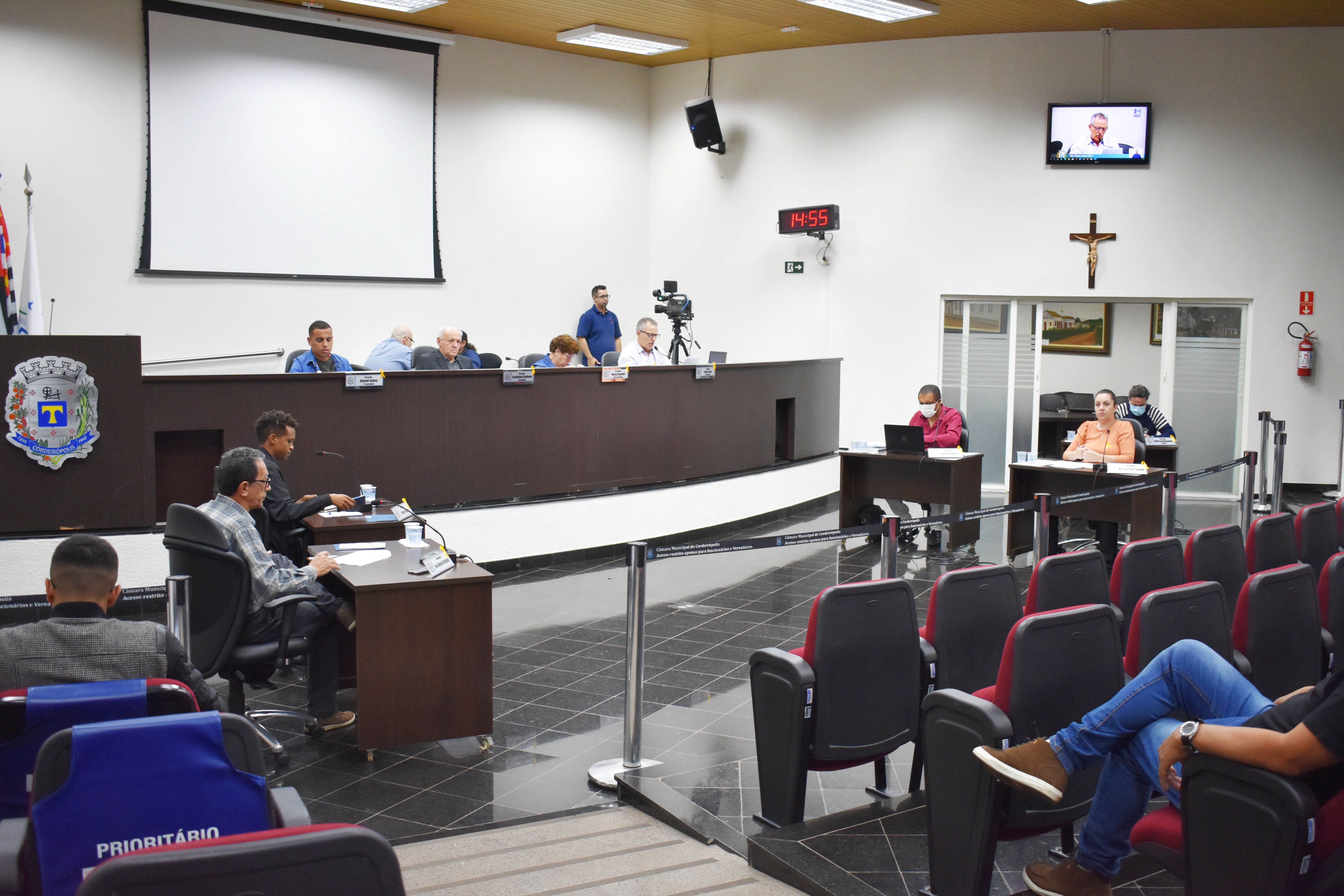 Imagem da notícia: Mutirão porta a porta com inspeção e conscientização sobre a dengue é um dos pedidos dos vereadores