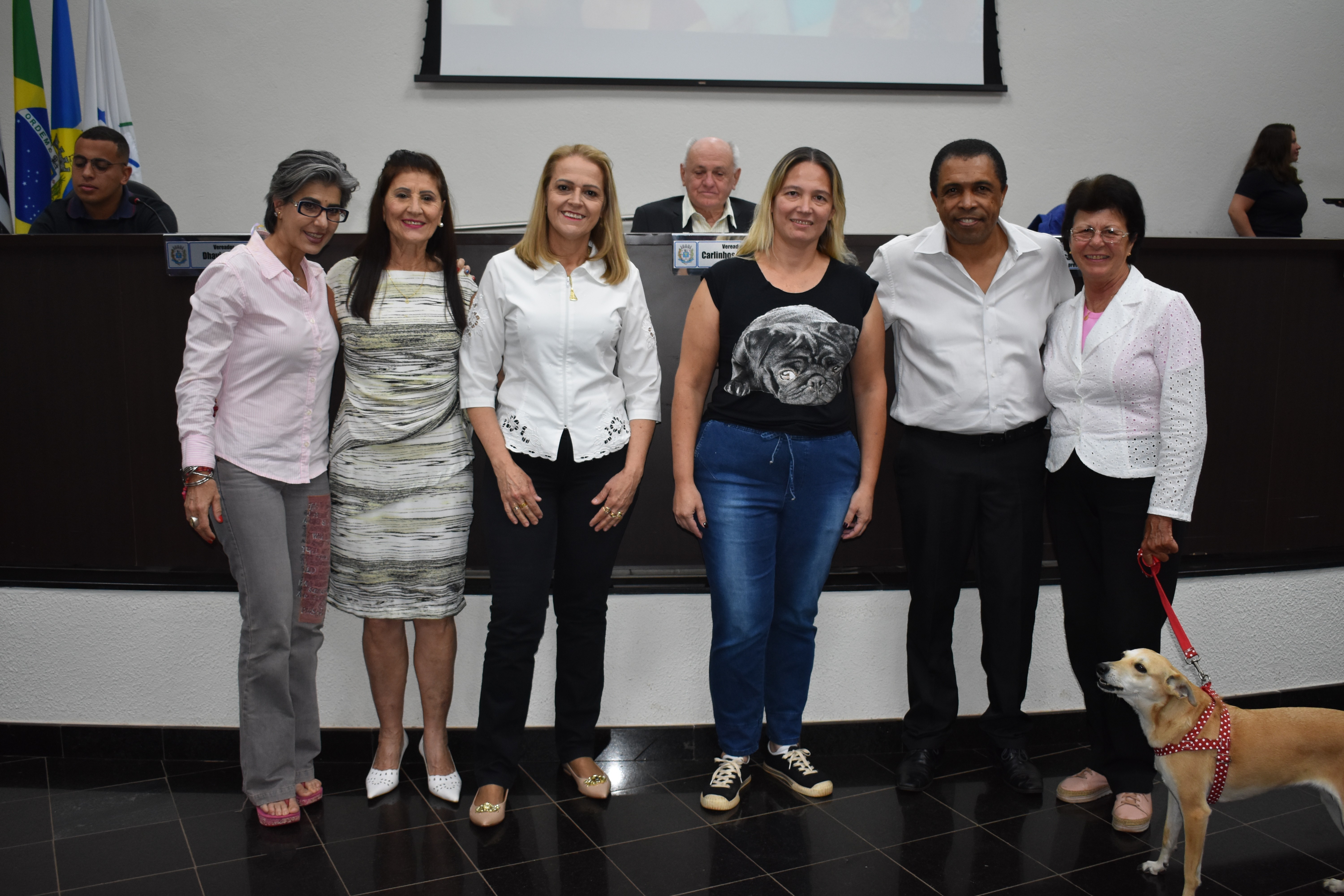 Imagem da notícia: Vereador Sérgio homenageia as protetoras animais da cidade