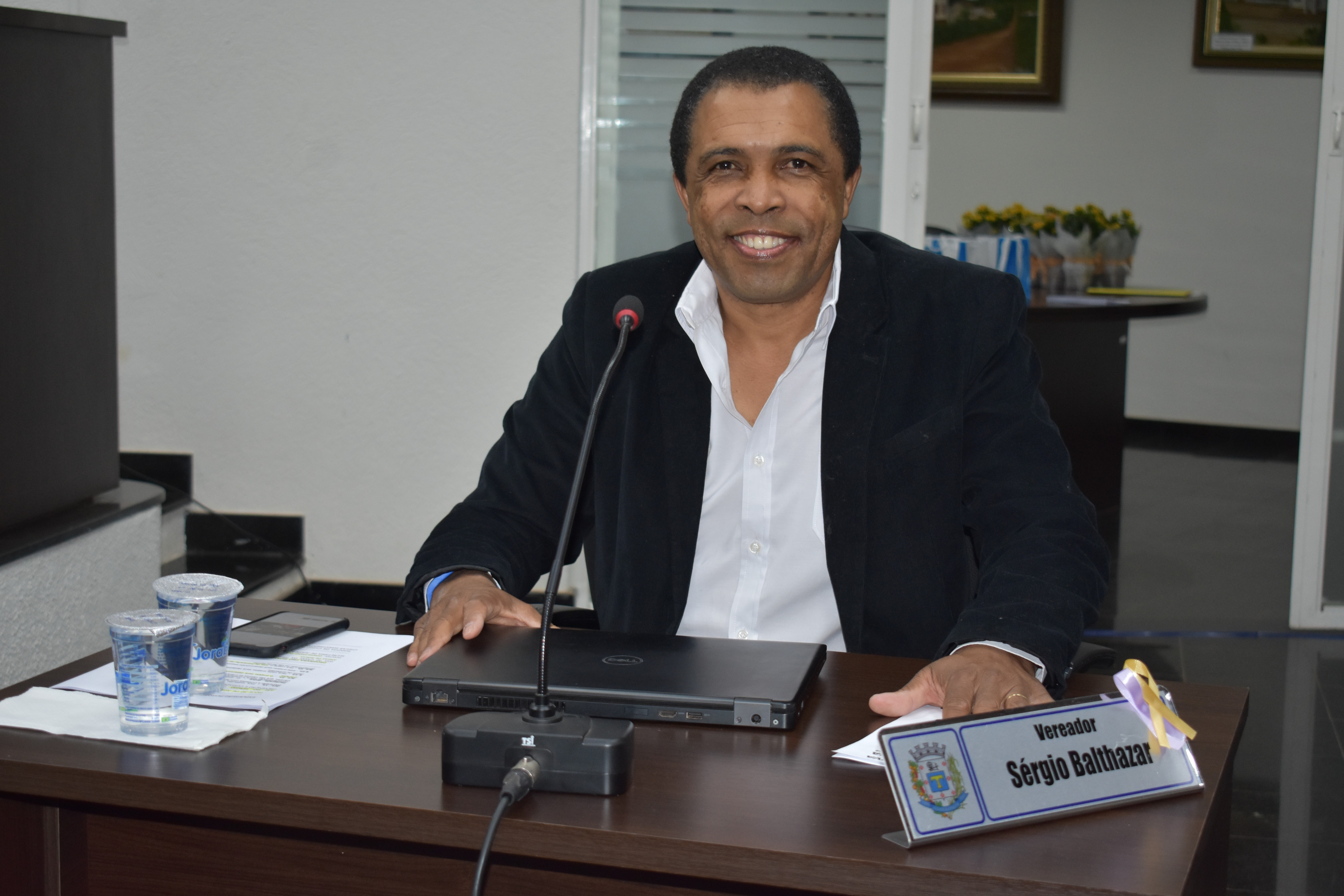 Imagem da notícia: Vereador Sérgio entrega moção de congratulações as coordenadoras de catequeses de Cordeirópolis