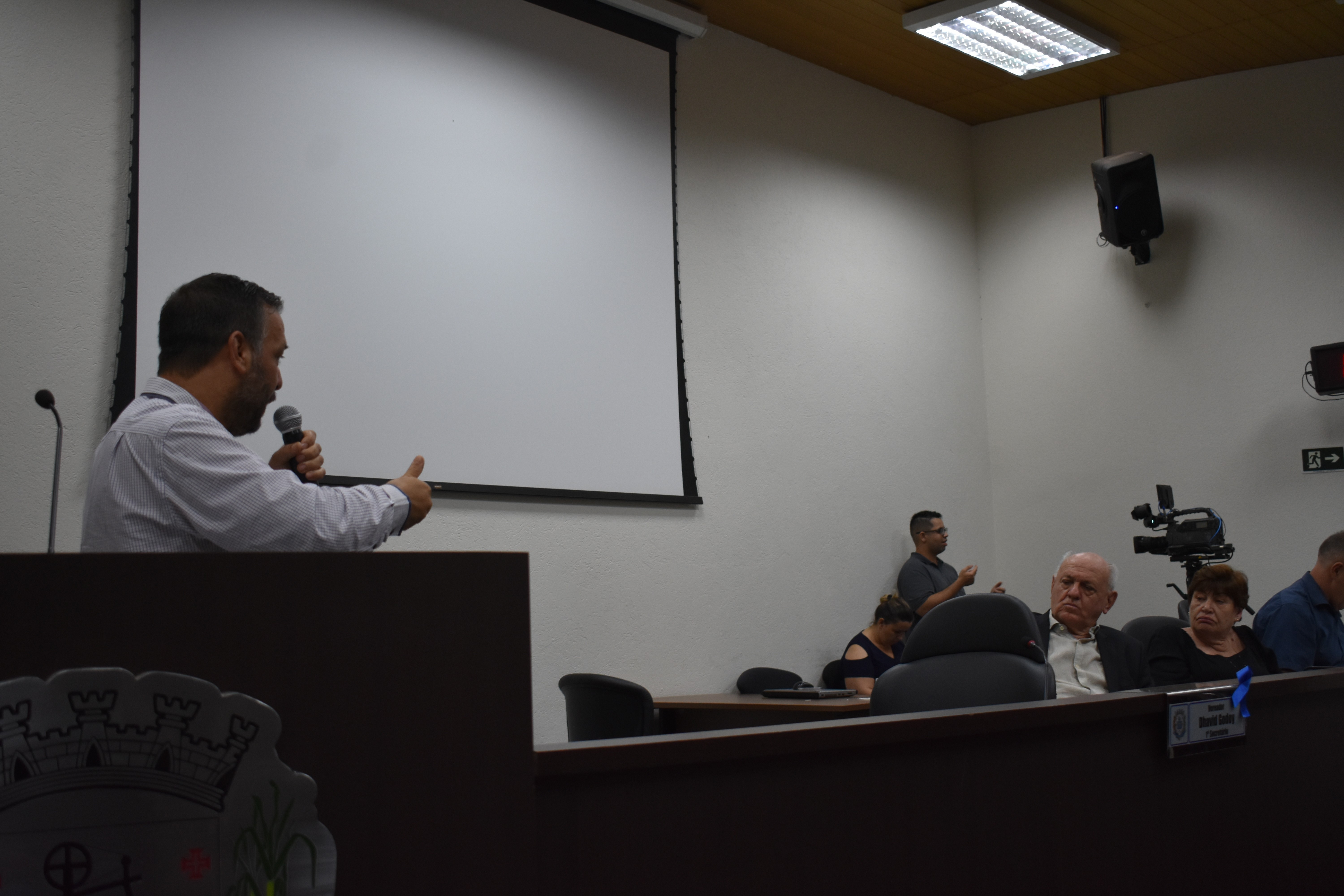 Imagem da notícia: Tribuna Livre tratou sobre Arborização na cidade