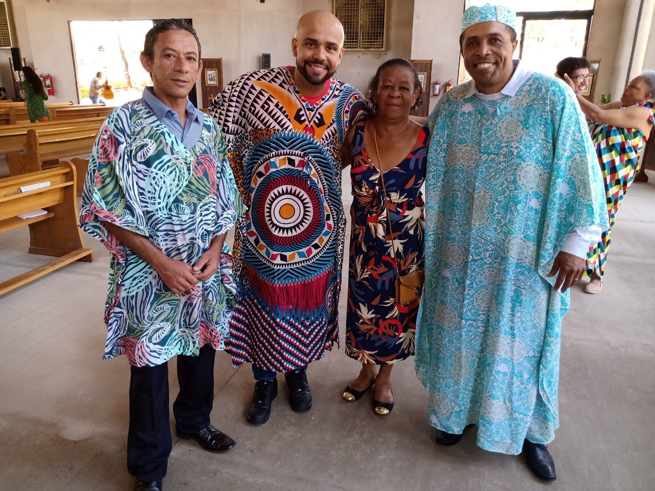 Imagem da notícia: VEREADOR SÉRGIO PARTICIPA DE MISSA EM COMEMORAÇÃO AO MÊS DA CONSCIENCIA NEGRA