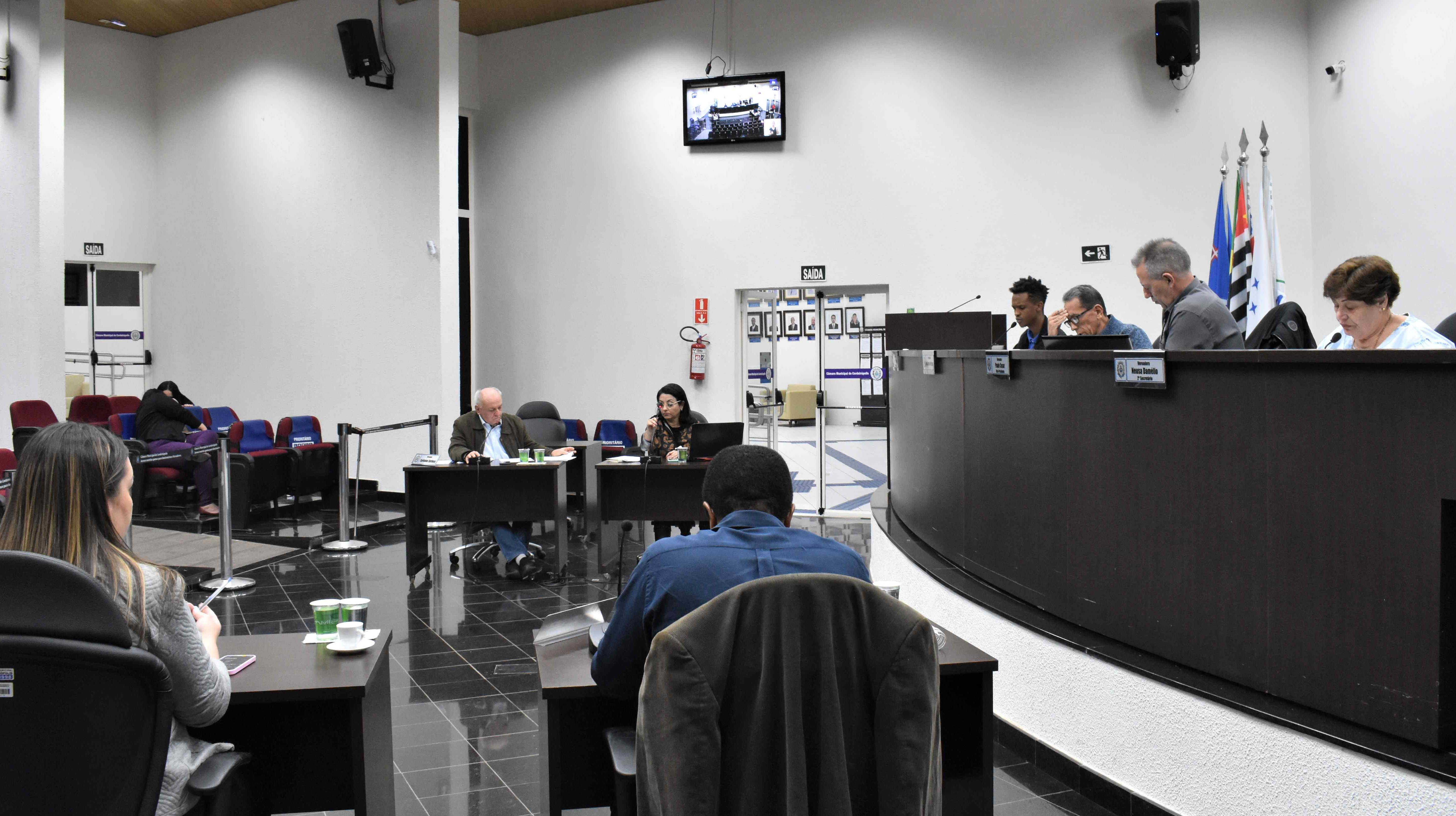 Imagem da notícia: Programa de Demissão Voluntária PDV 2023, passa na Câmara dos Vereadores