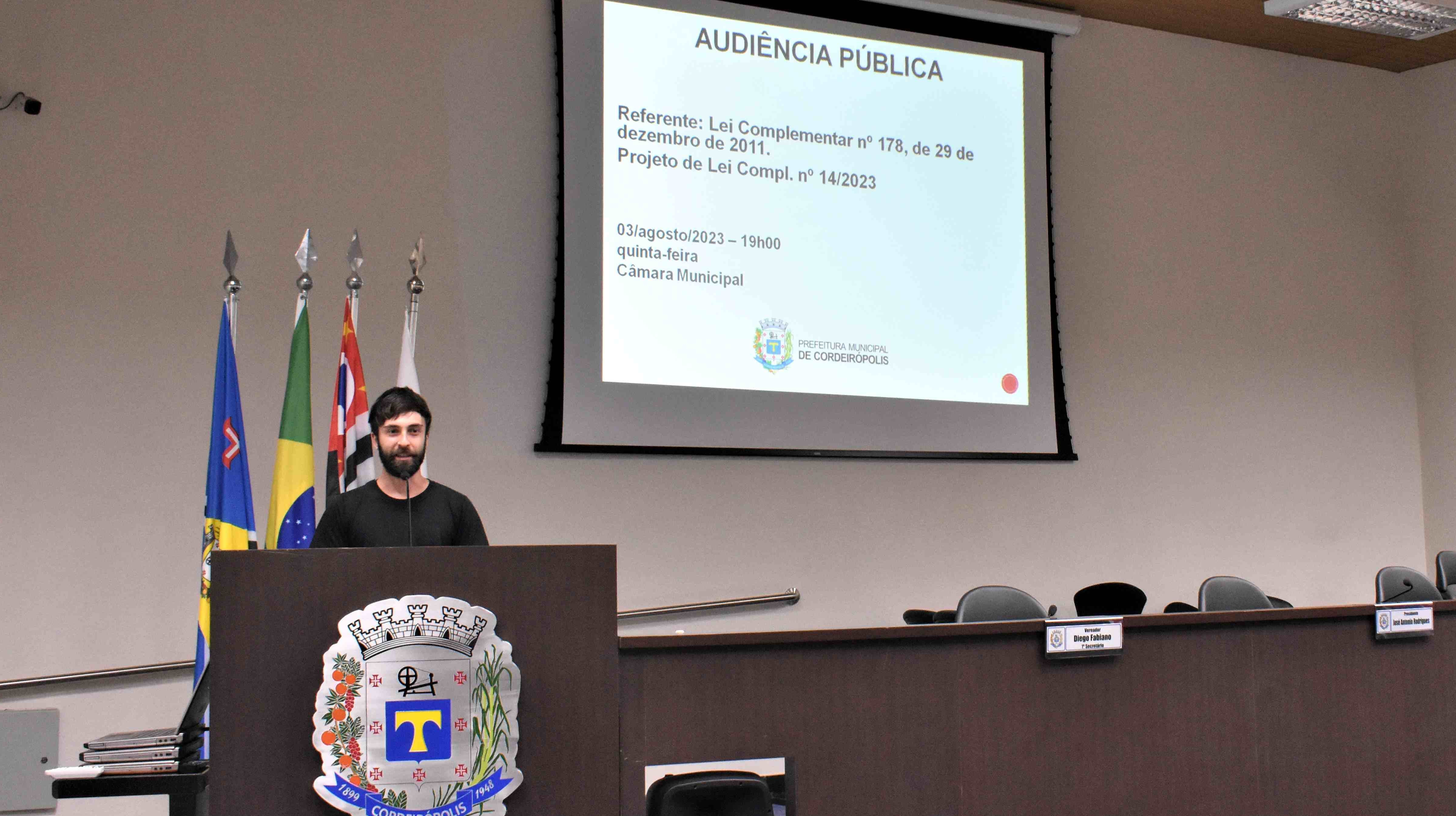 Imagem da notícia: Audiência Pública - Plano Mun. Educação Ambiental e Zoneamento Uso e Ocupação do Solo