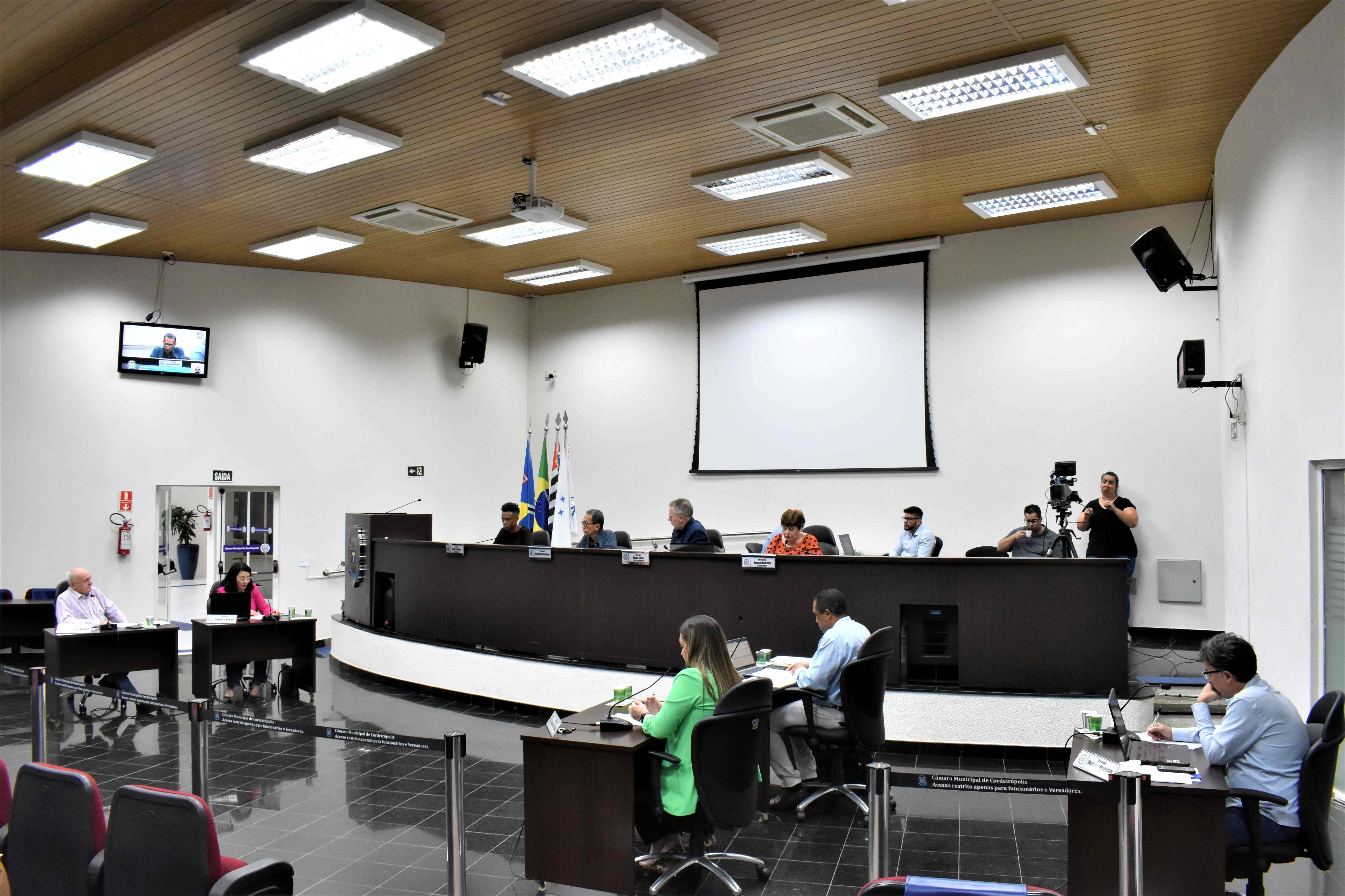 Imagem da notícia: Vereador Pique questiona a ausência de reforço escolar na rede municipal de ensino