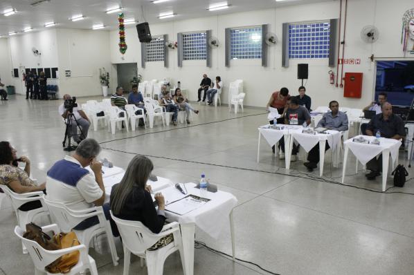 Imagem da notícia: Vereadores aprovam projeto e cobram informações do Executivo