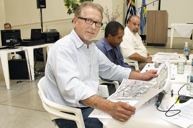 Imagem da notícia: Legislativo aprova convênios para liberação de recursos e autorização de licença para membros de sindicato dos servidores 