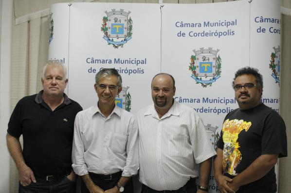 Imagem da notícia: Davi Zaia visita o Poder Legislativo