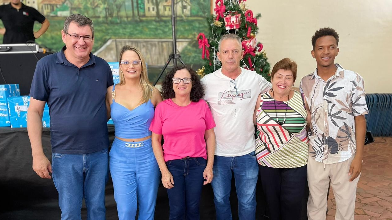 Imagem da notícia: Vereadores participam da confraternização anual dos Funcionários Públicos de Cordeirópolis