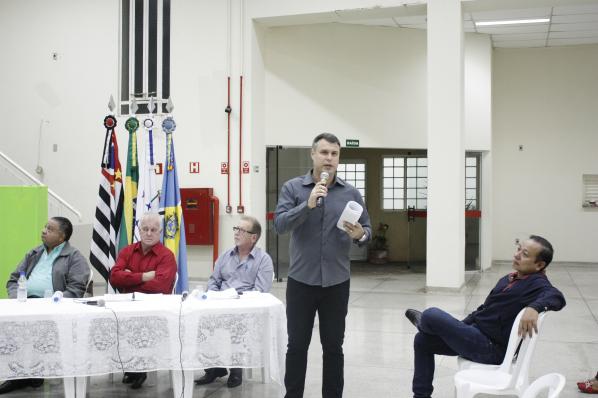 Imagem da notícia: Audiência pública confirma "orçamento apertado"