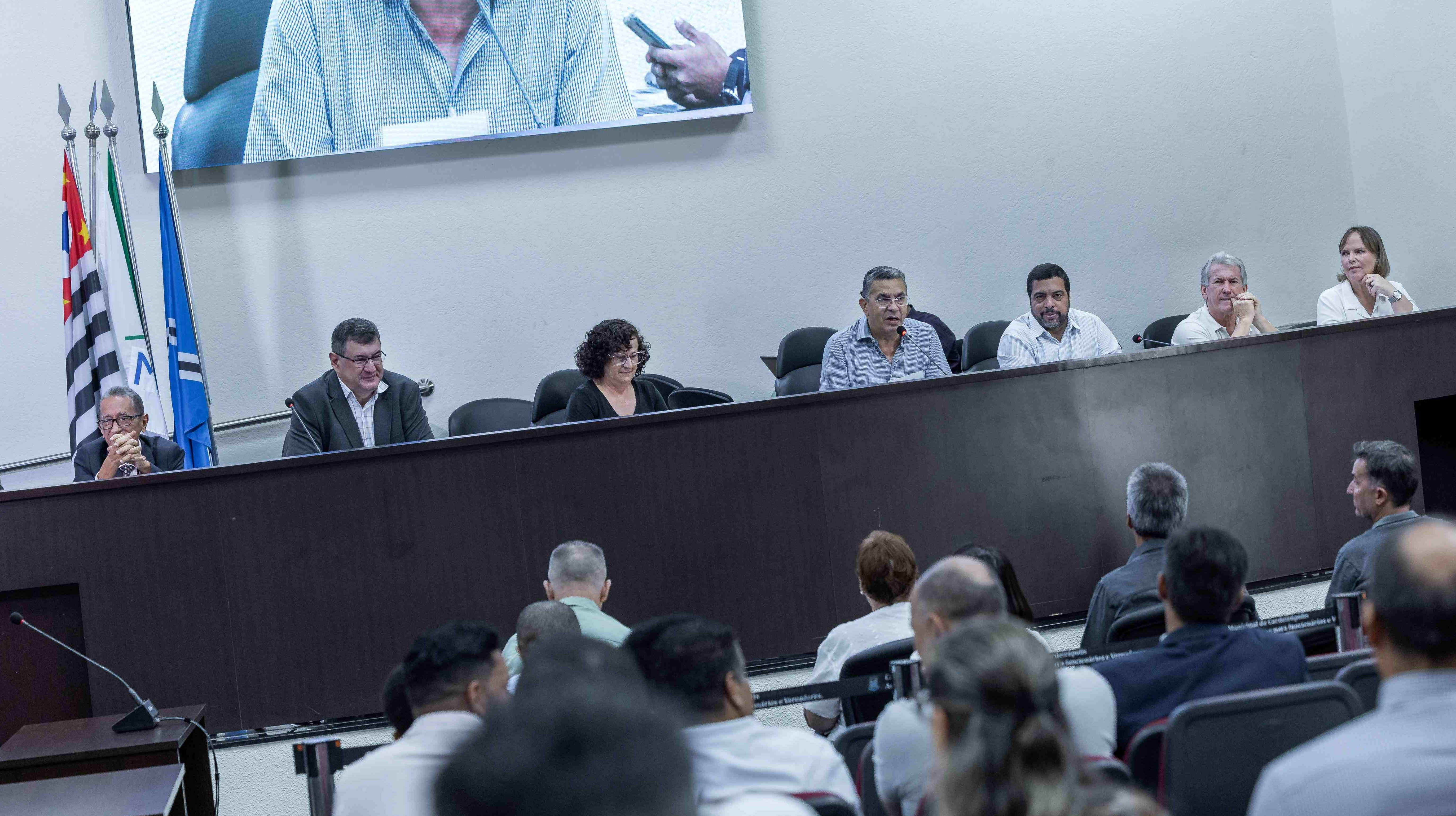 Imagem da notícia: Recursos para Santa Casa e fórum municipal pautam a Audiência da Alesp na Câmara de Cordeirópolis