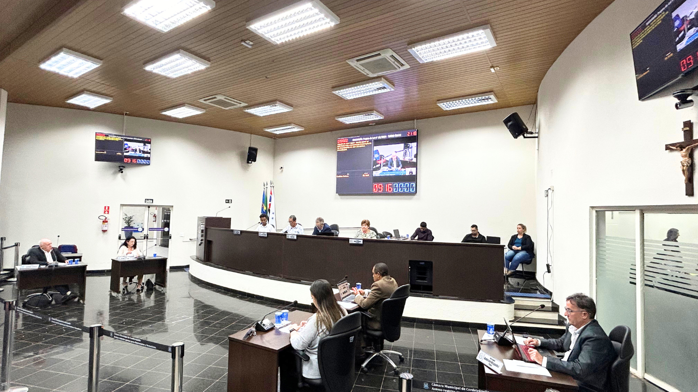 Imagem da notícia: Câmara Municipal de Cordeirópolis Aprova Projeto de Lei para Diretrizes Orçamentárias de 2025