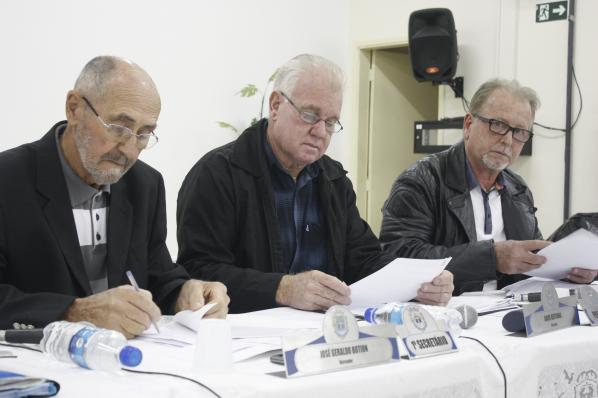 Imagem da notícia: Vereadores apresentam uma série de cobranças