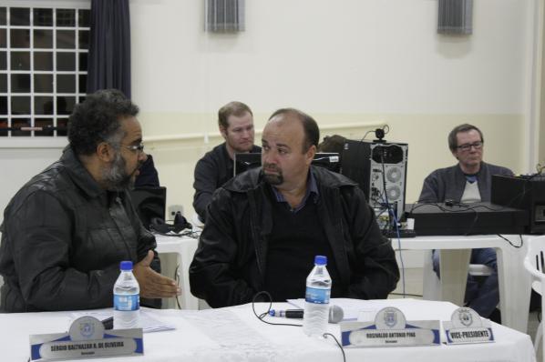 Imagem da notícia: Aprovada reestruturação administrativa