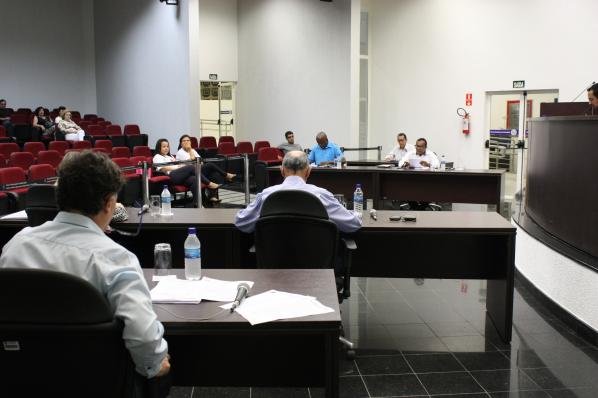 Imagem da notícia: Vereadores aprovam Projeto da criação do Programa Emergencial de Auxílio Desemprego