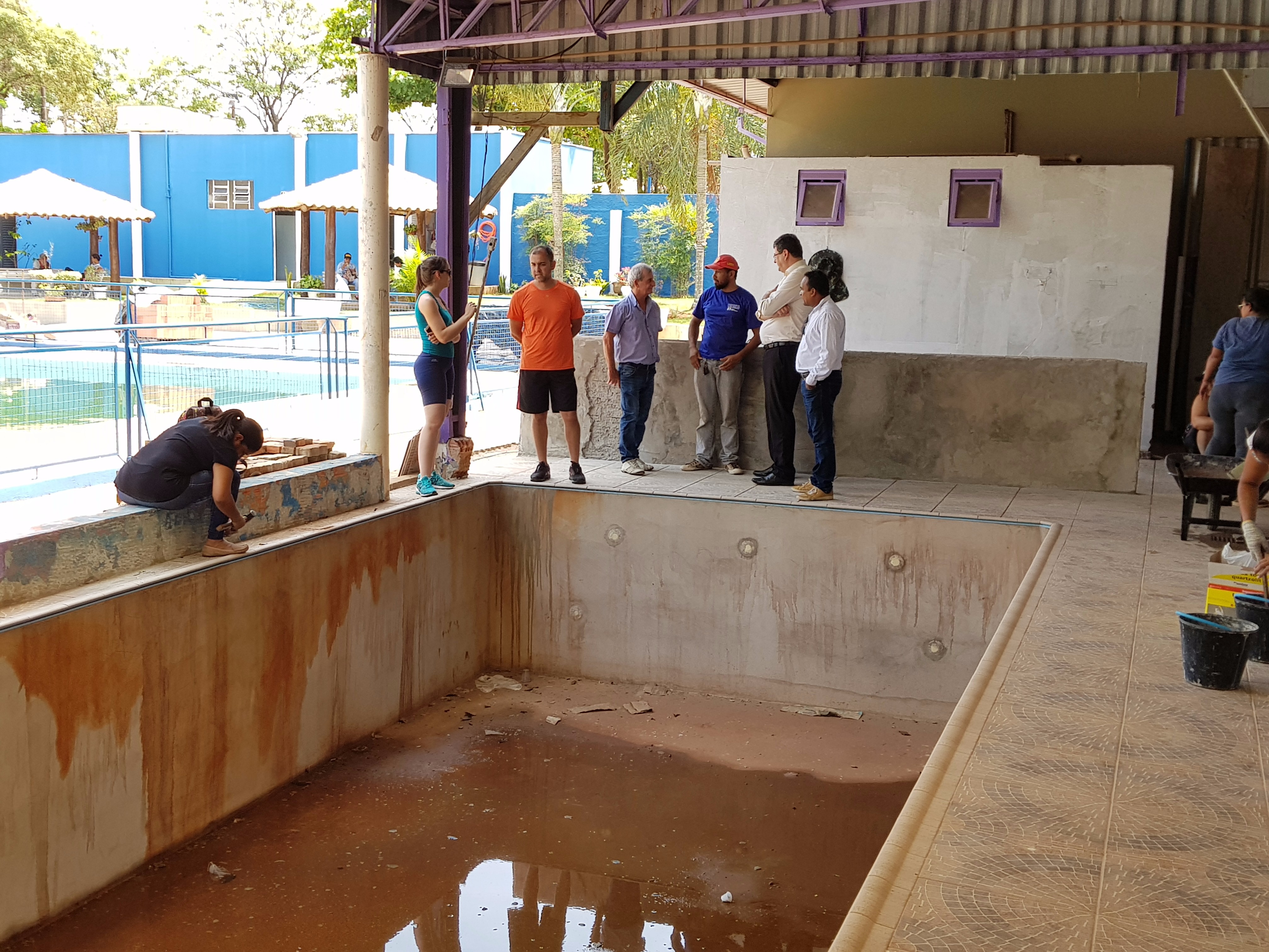Imagem da notícia: Vereador Carioca visita a reforma do Centro do Trabalhador