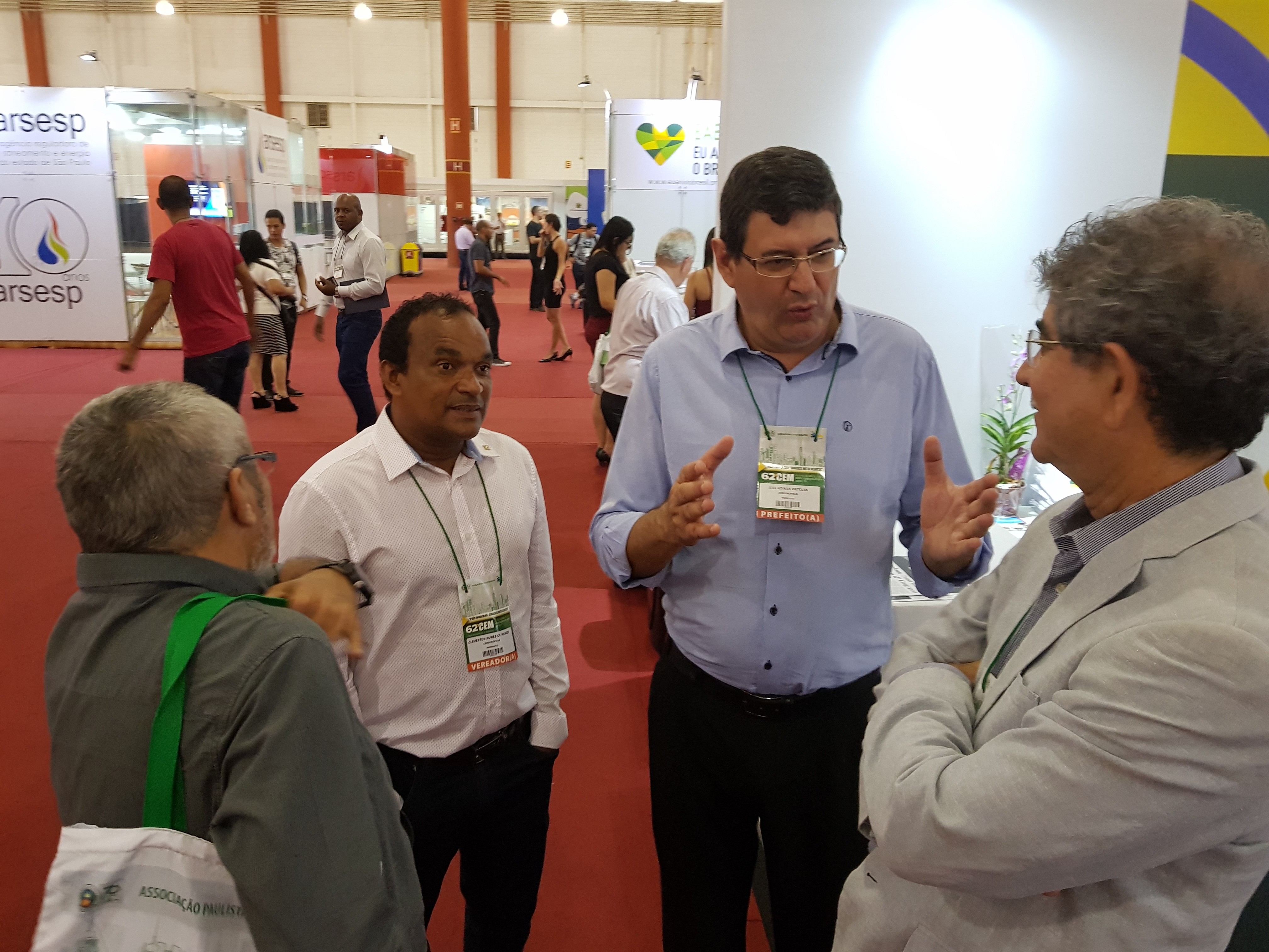 Imagem da notícia: Vereador Carioca participa em Santos do 62° Congresso Estadual de Municípios