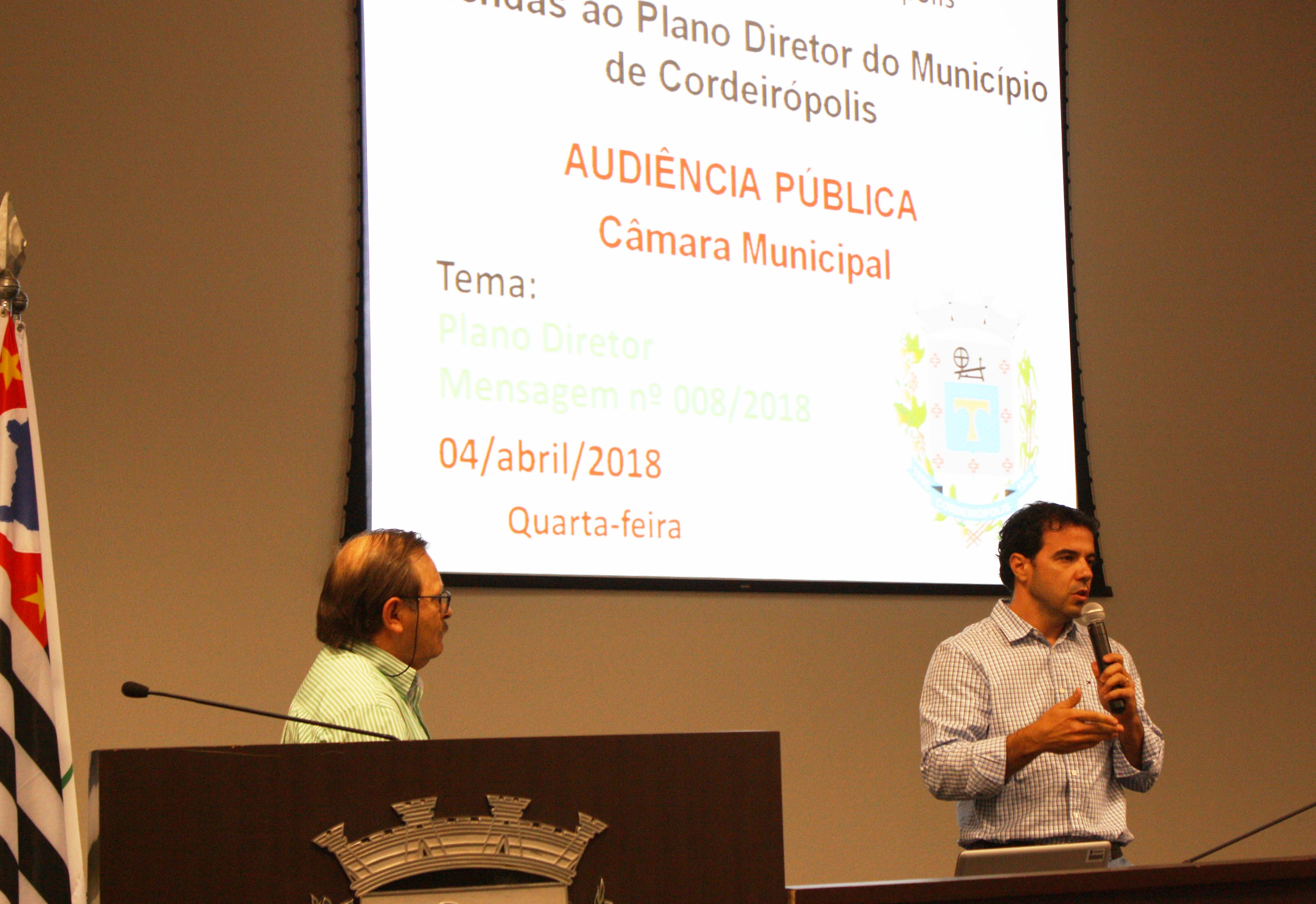 Imagem da notícia: Audiência Pública discute emendas do Plano Diretor