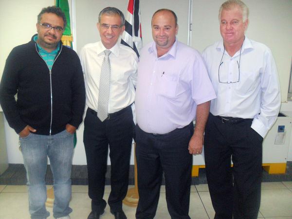 Imagem da notícia: Vereadores vão a Capital em busca de melhorias para Cordeirópolis