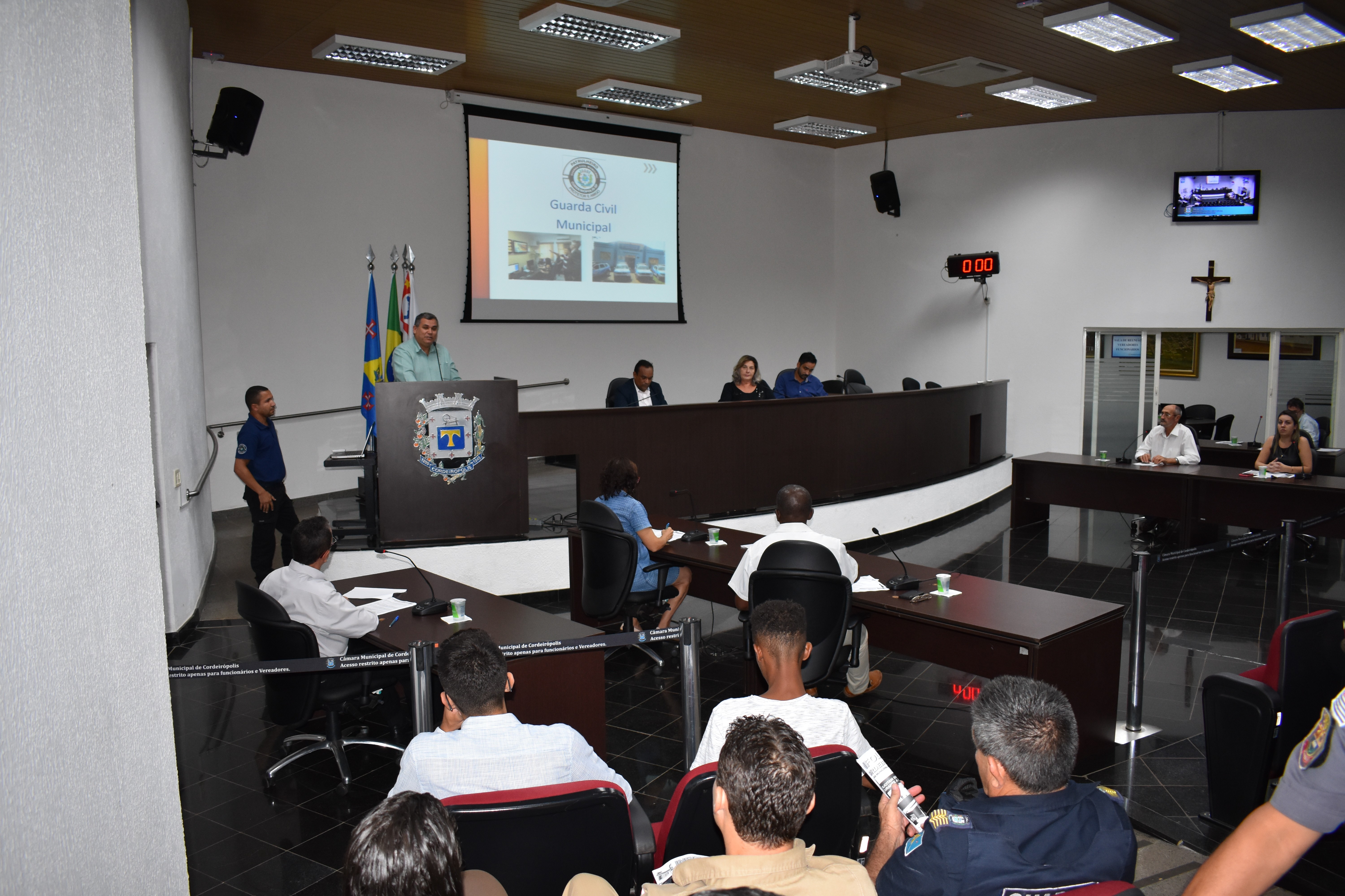 Imagem da notícia: Preocupações com obras e manutenção estão entre as indicações dos parlamentares