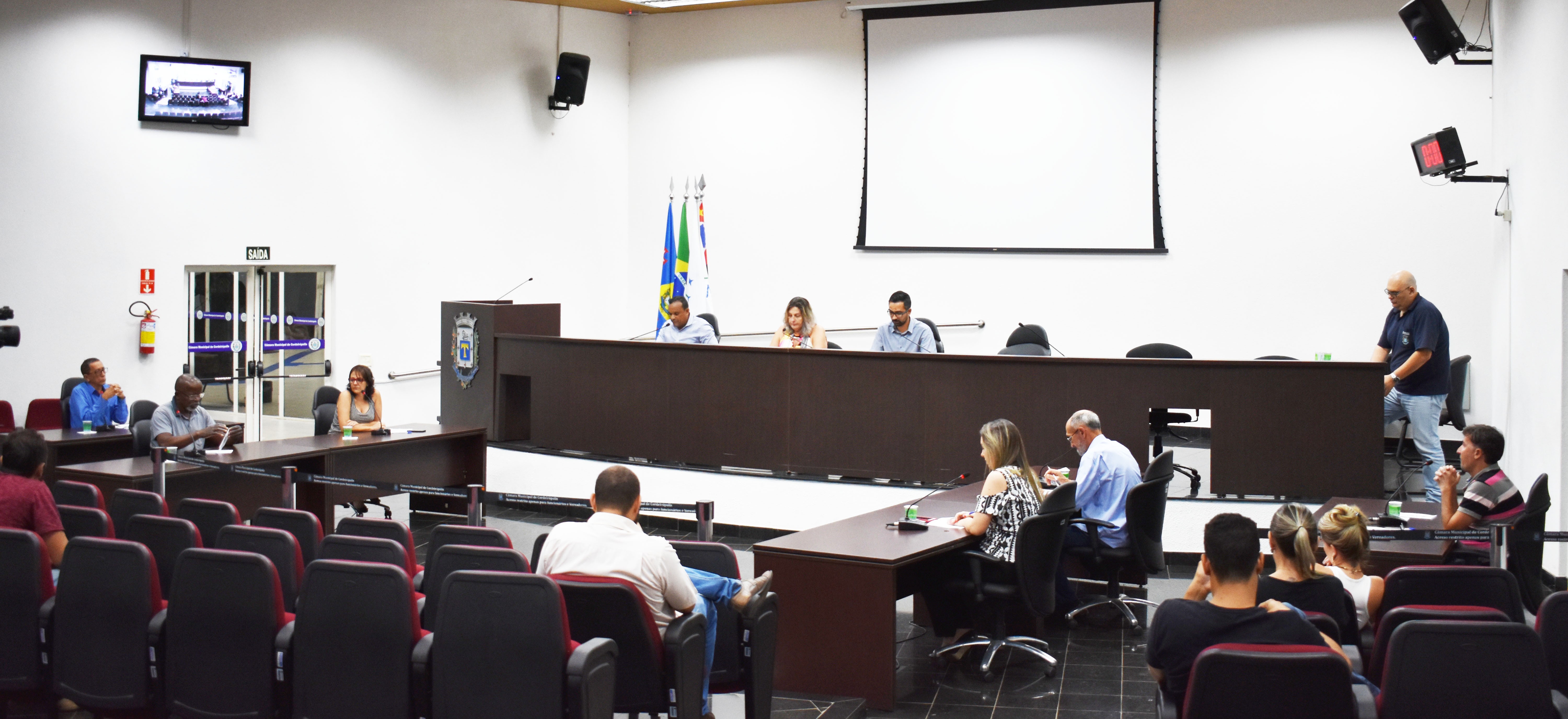 Imagem da notícia: Vereadores pedem melhorias na Saúde, Educação e Serviços Públicos